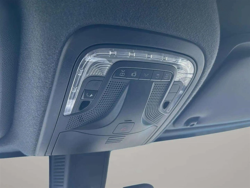 Mercedes-Benz-eSprinter-image-19