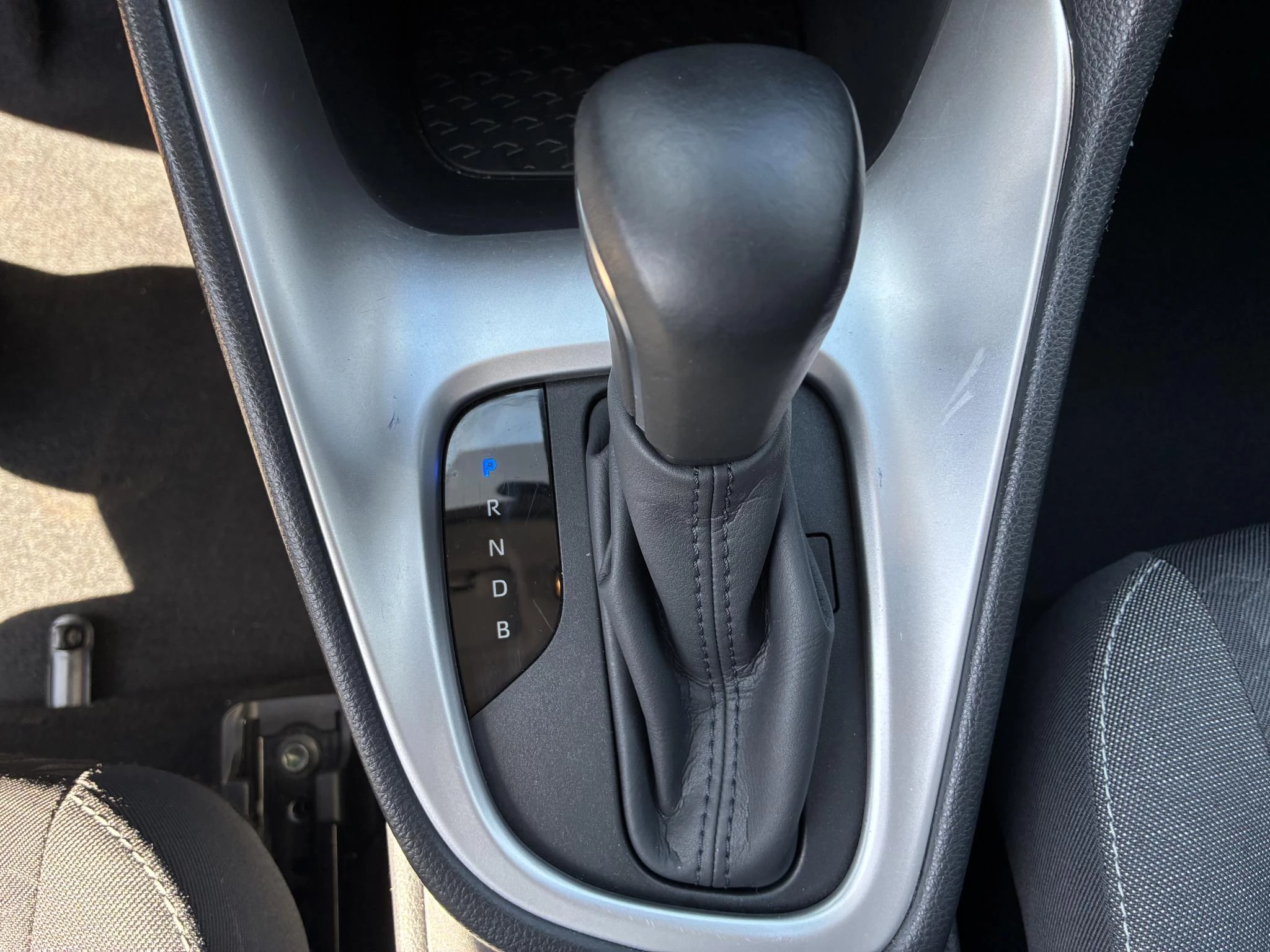 Toyota-Yaris-image-12