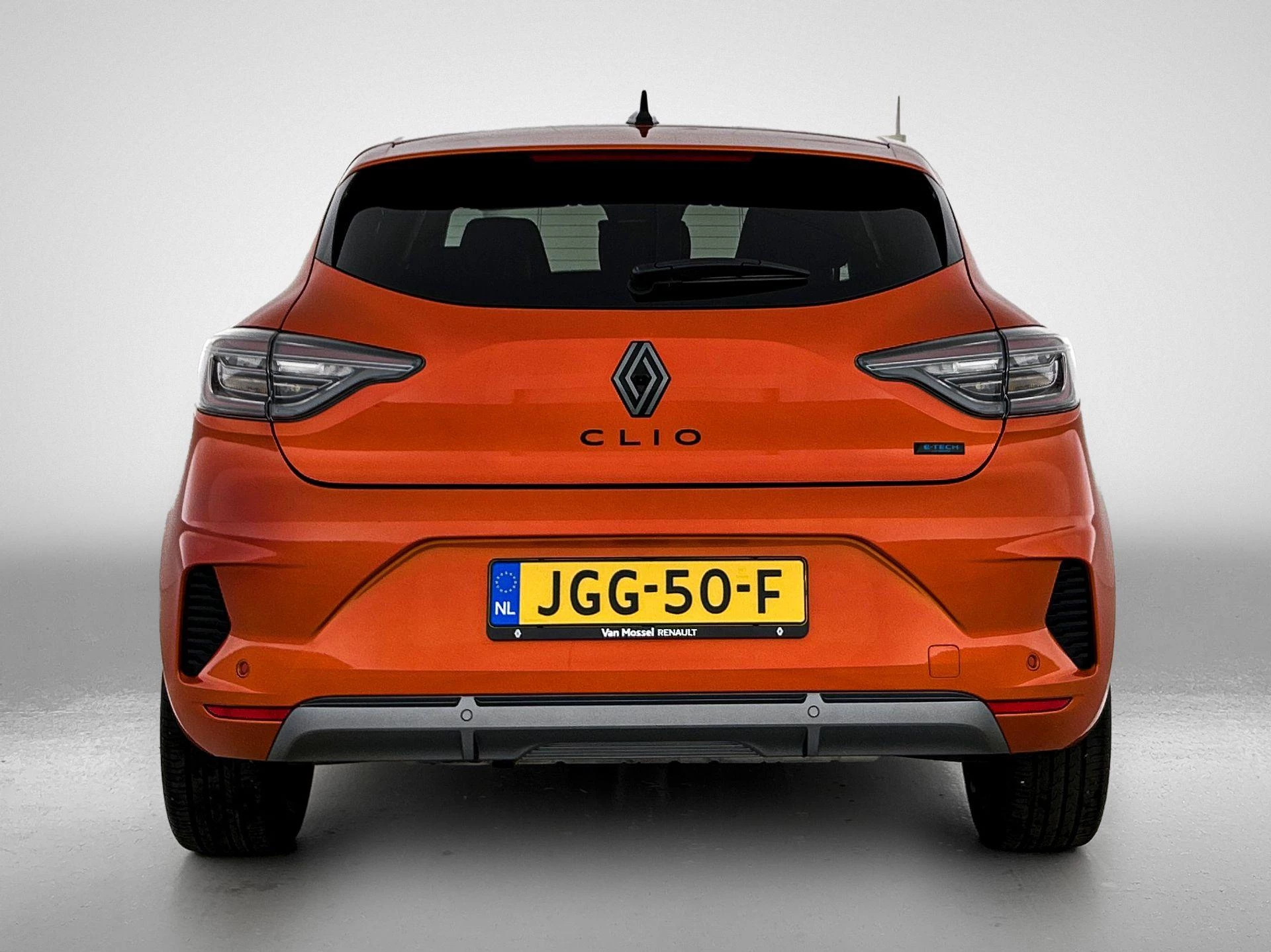 Renault-Clio-image-2