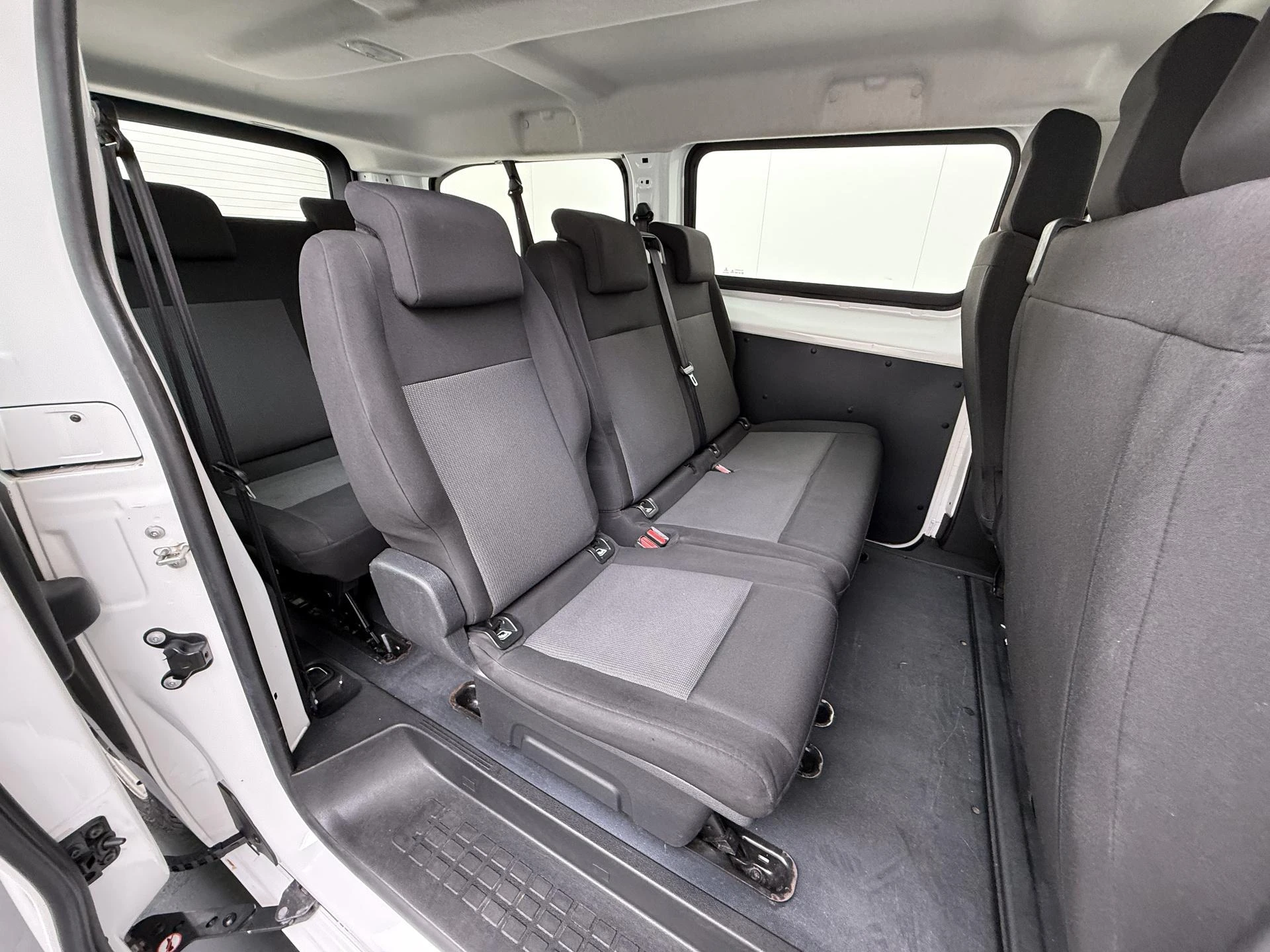 Peugeot-Expert-image-17