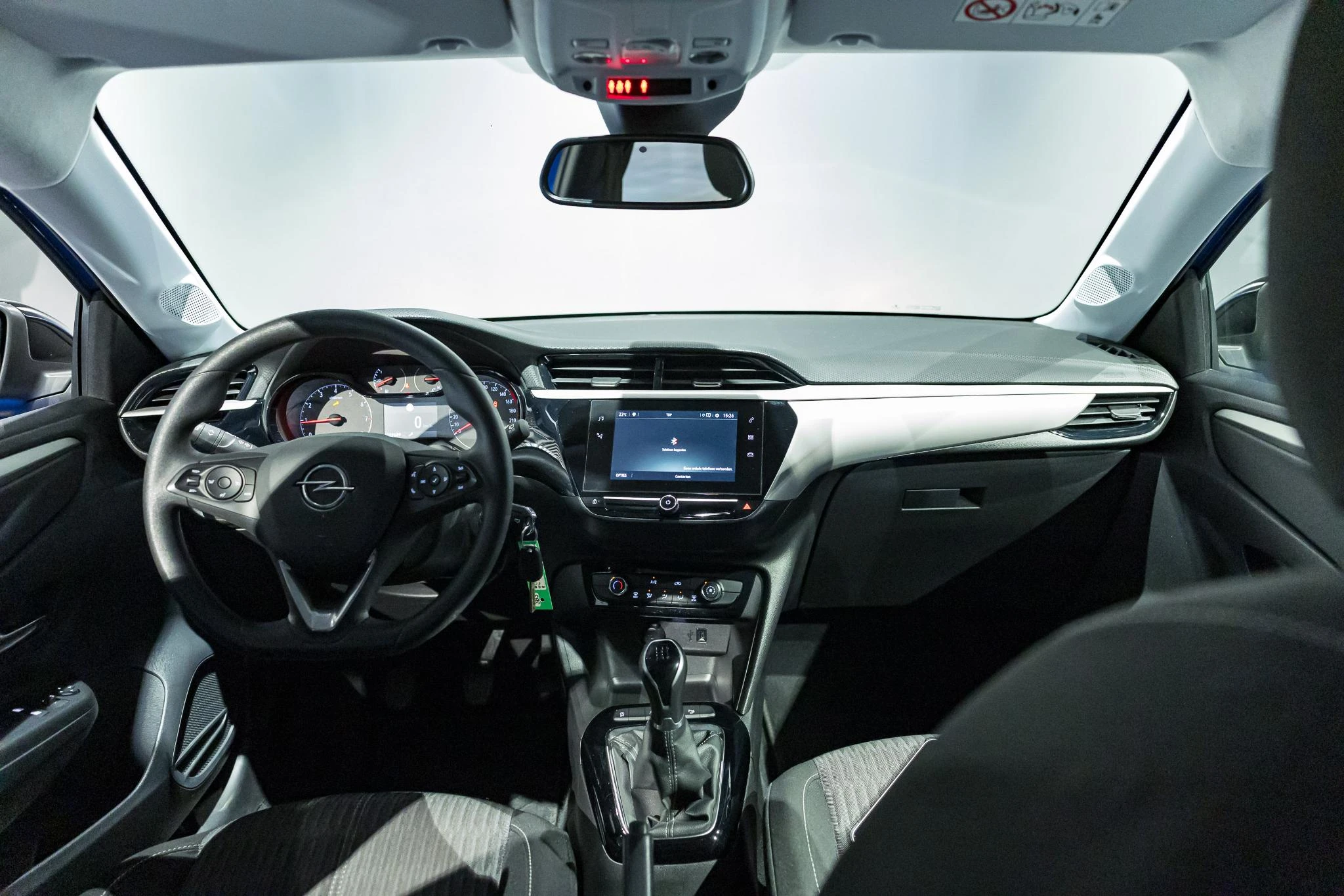 Opel-Corsa-image-9