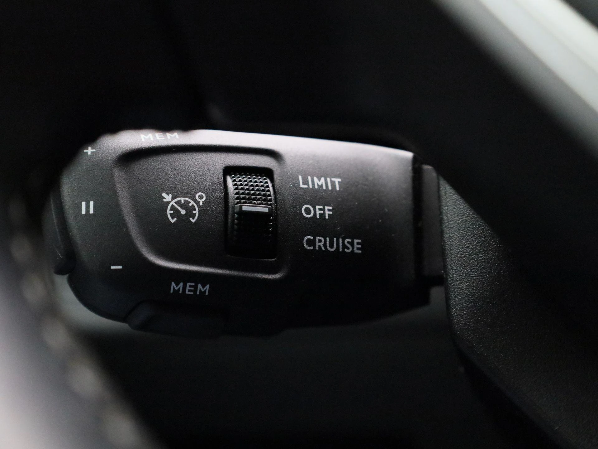 Peugeot-3008-image-18