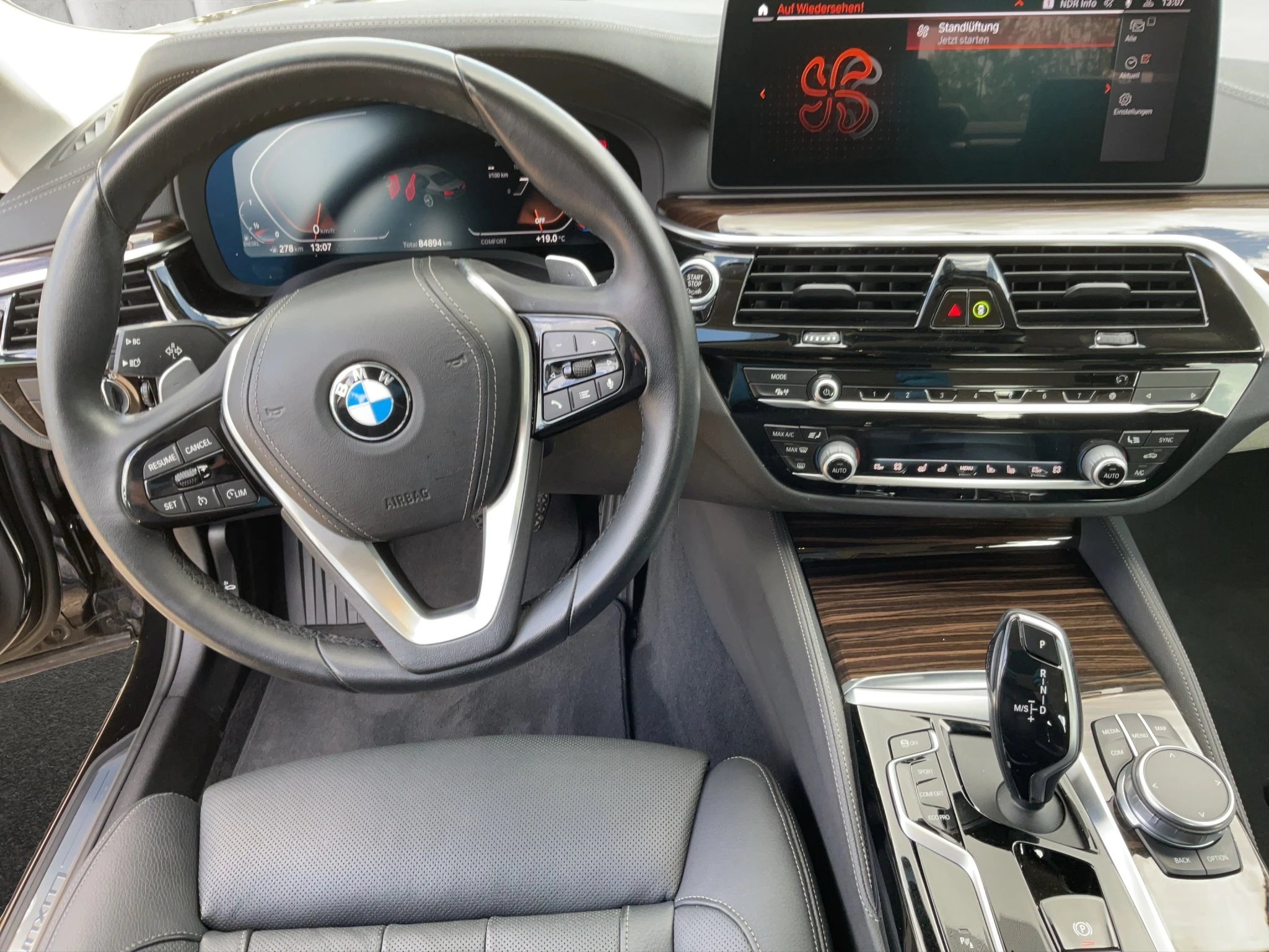 BMW-5er Reihe-image-11