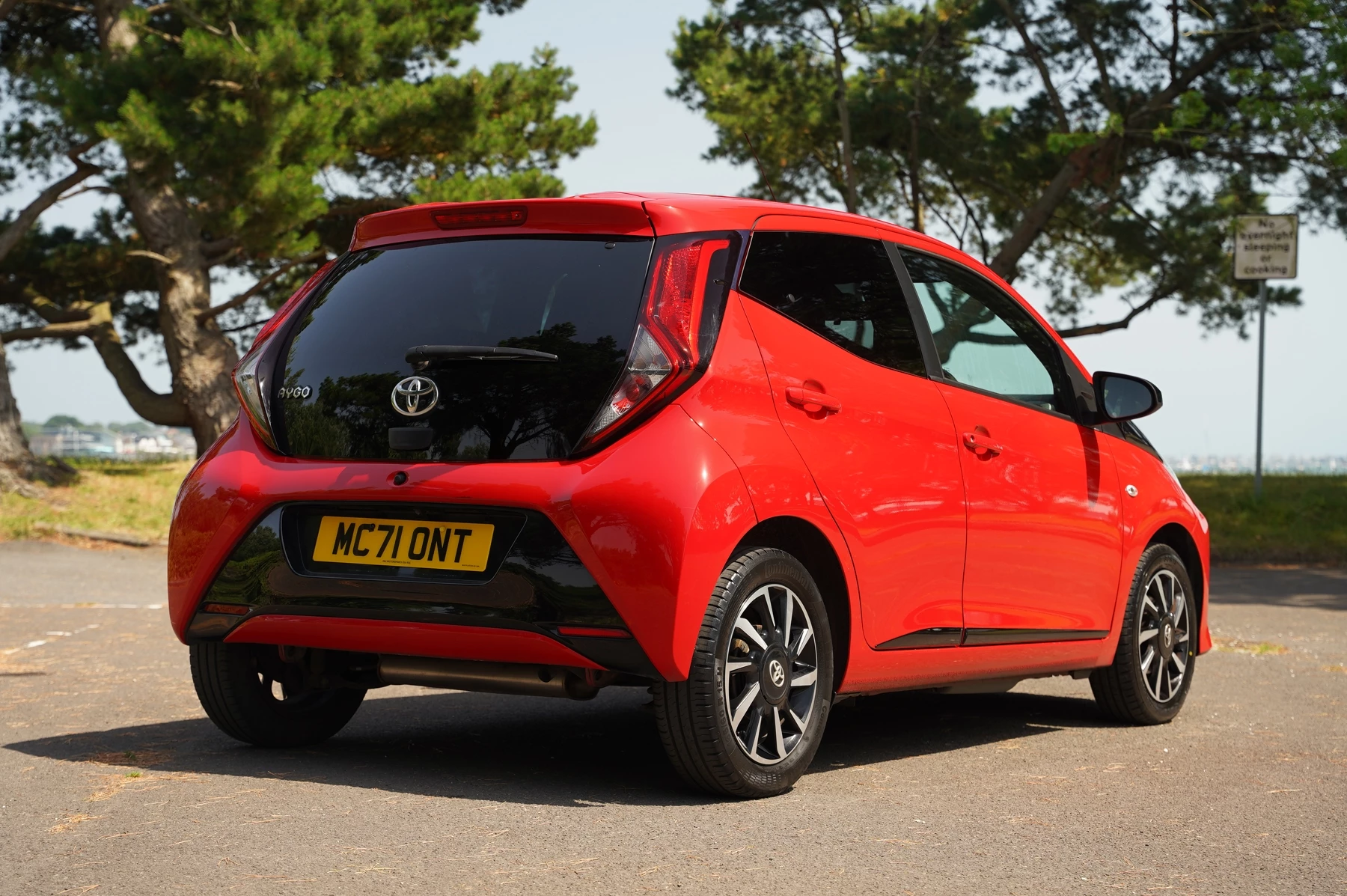 Toyota-Aygo-image-12