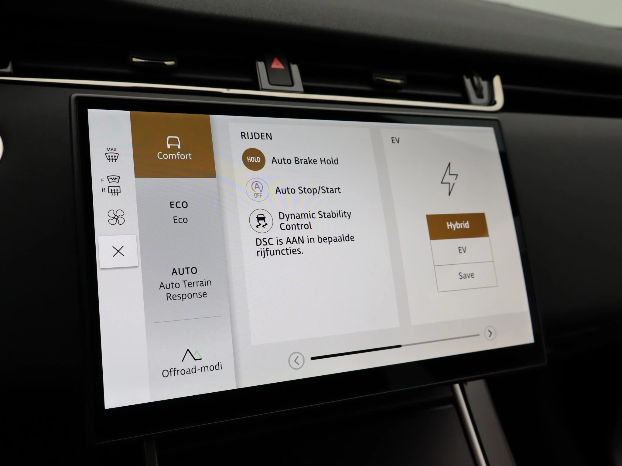 Land Rover-Range Rover Evoque-image-21