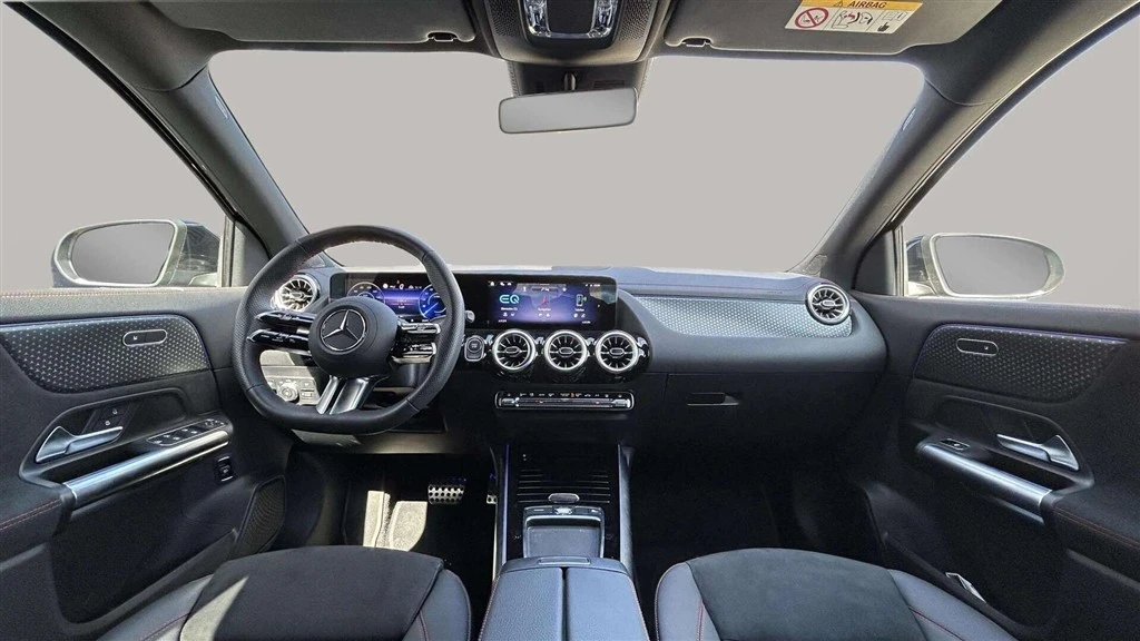 Mercedes-Benz-EQA-image-12