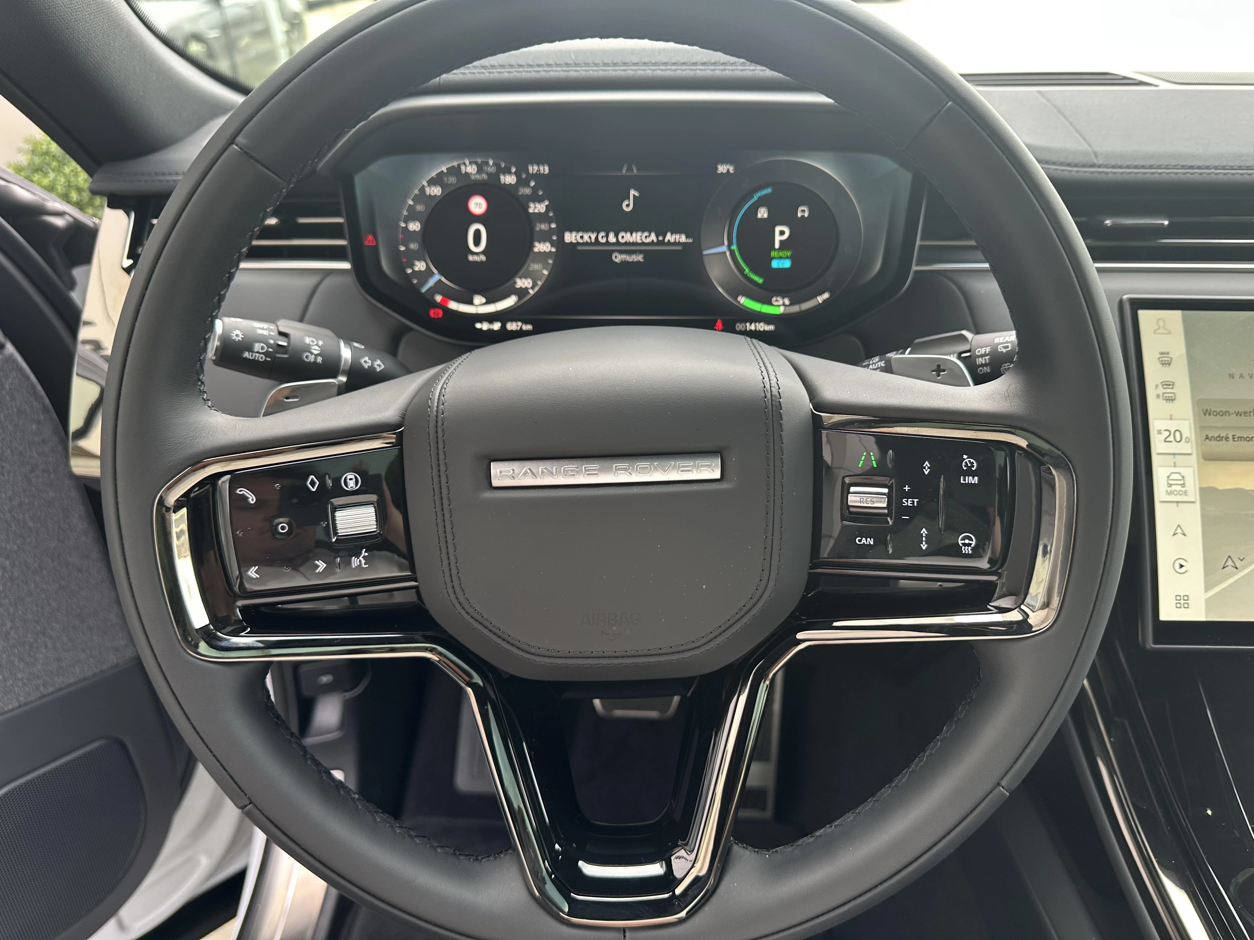 Land Rover-Range Rover Sport-image-13