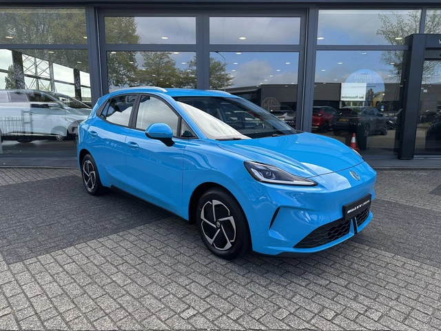 MG MG4 EV Urban