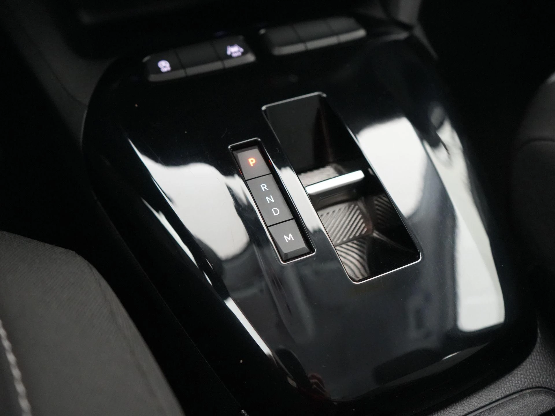 Opel-Corsa-image-9