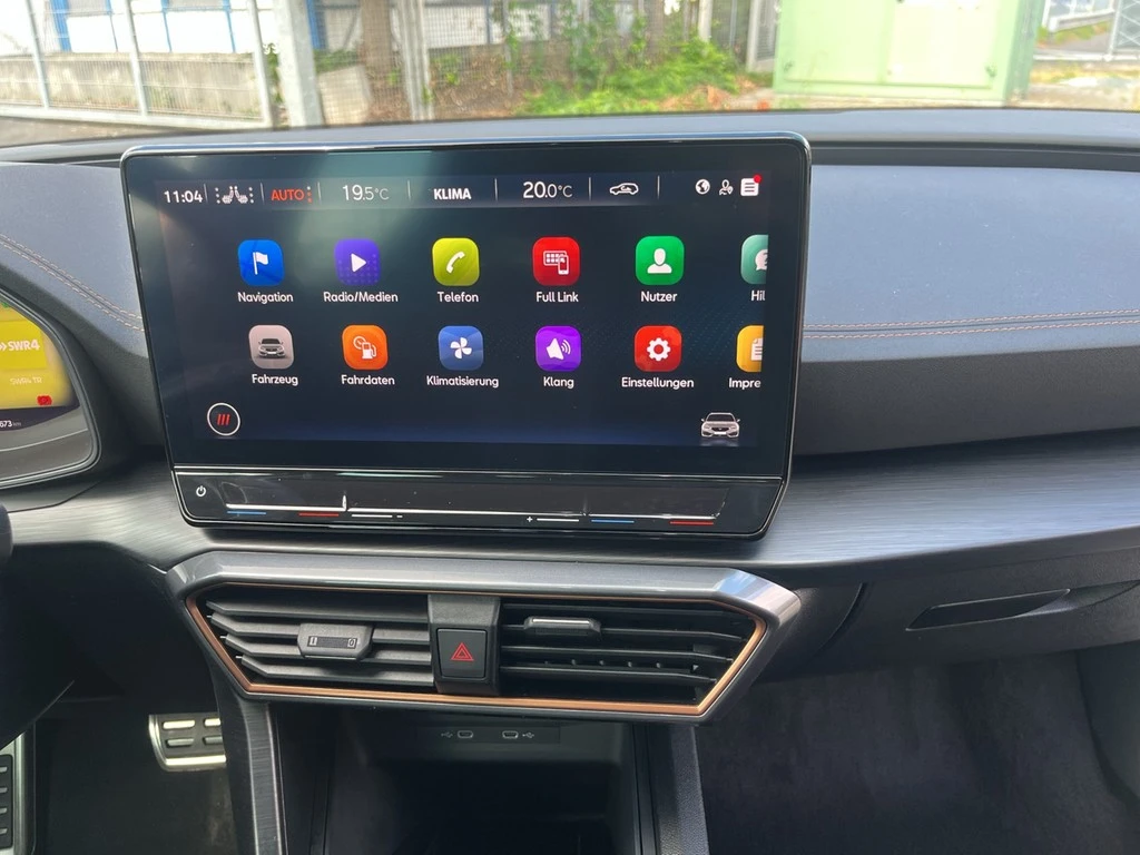 CUPRA Leon Sportstourer 2.0 TSI DSG VZ *Matrix*Kamera*
