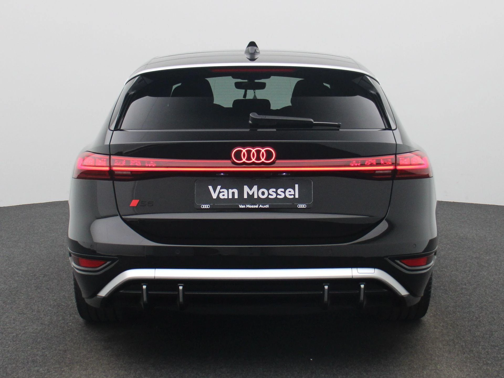 Audi A6 Avant e-tron S6 100 kWh 503 PK