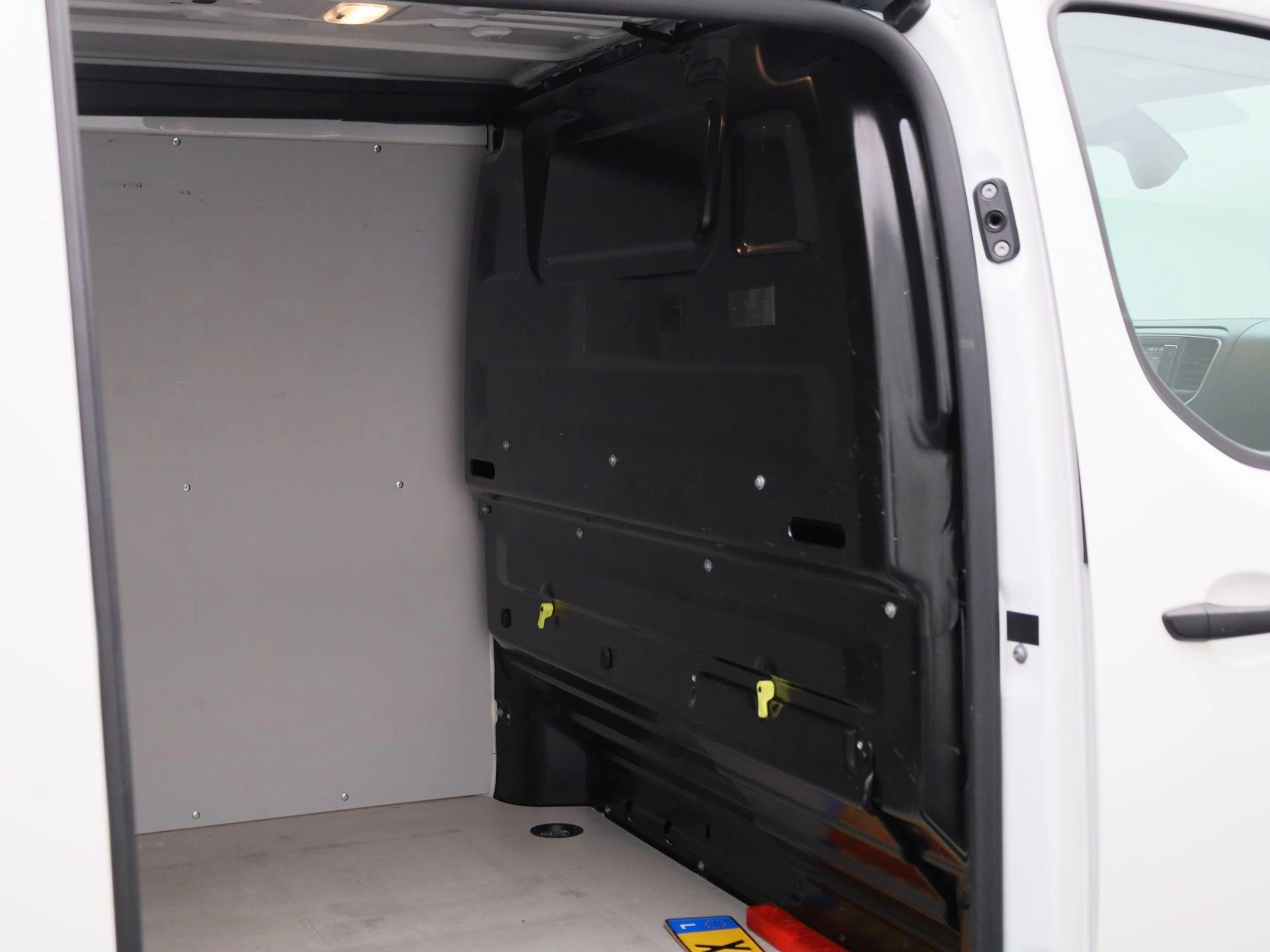 Citroën Jumpy M 1.5 BlueHDi 120 S&S MAN6 Club