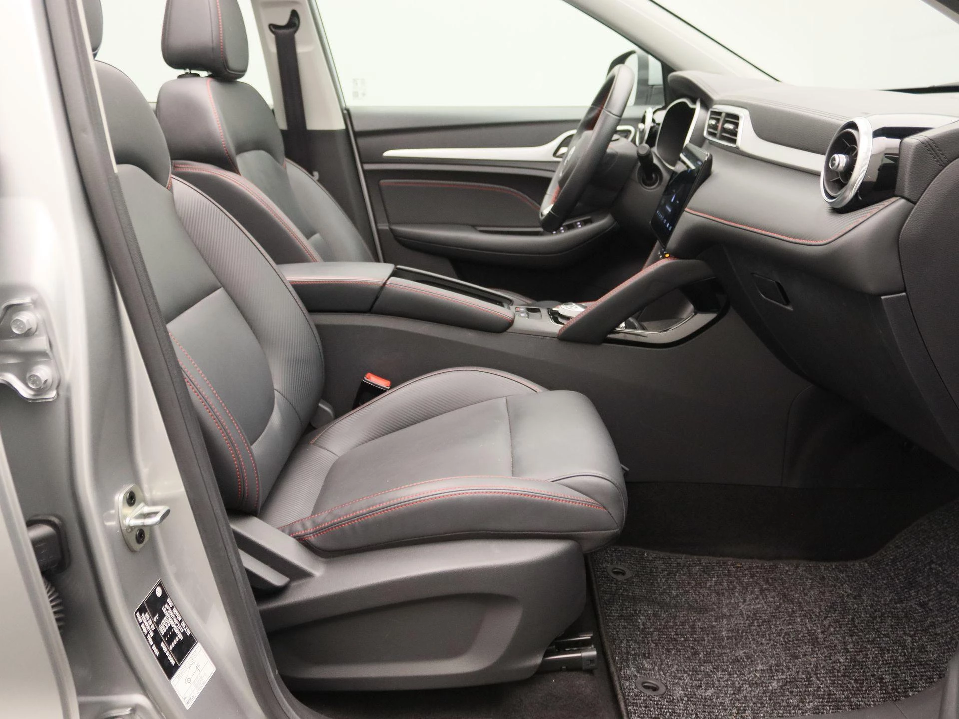 MG-ZS EV-image-23