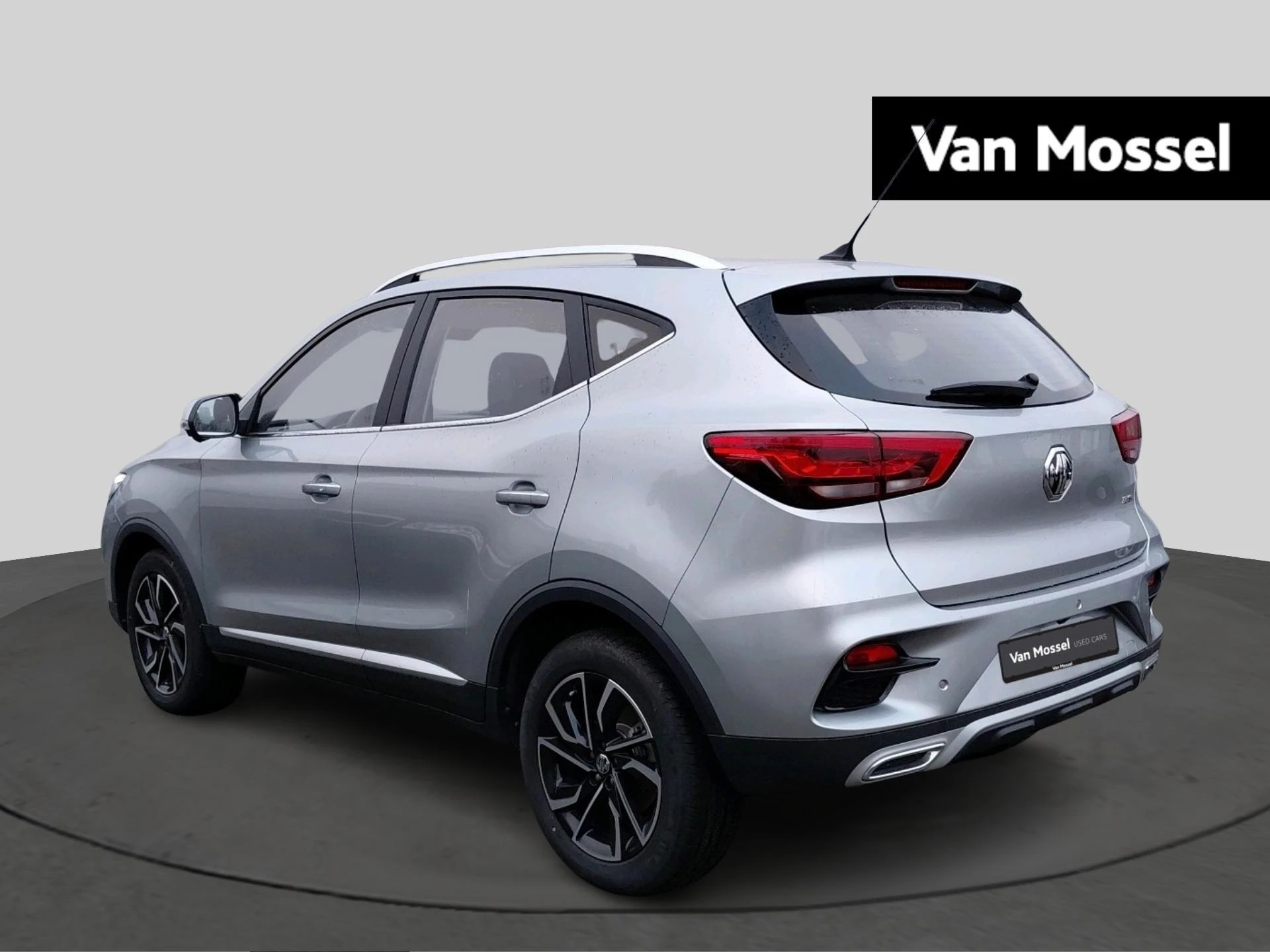 MG ZS Luxury