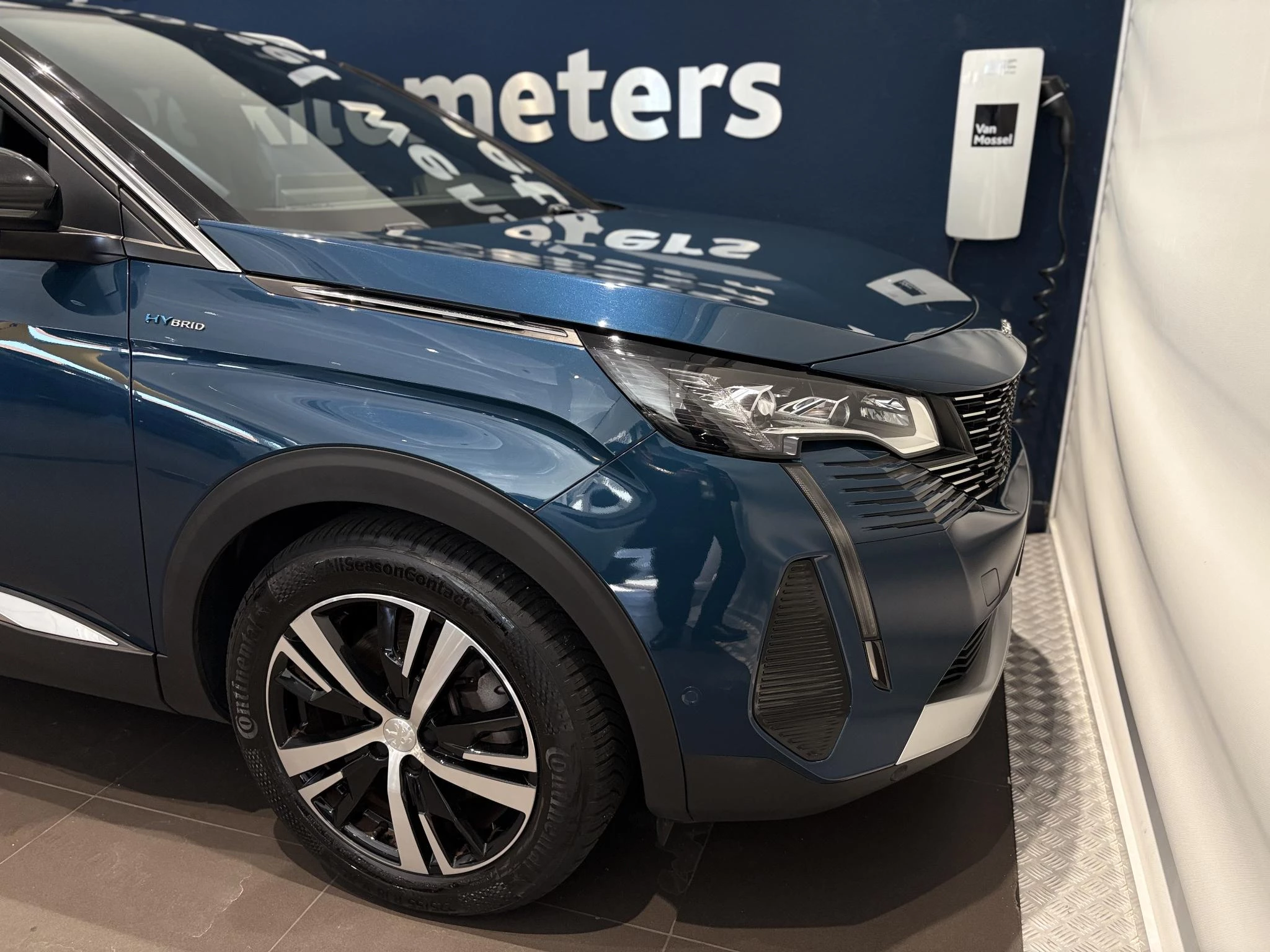 Peugeot 3008 1.6 HYbrid 225 GT