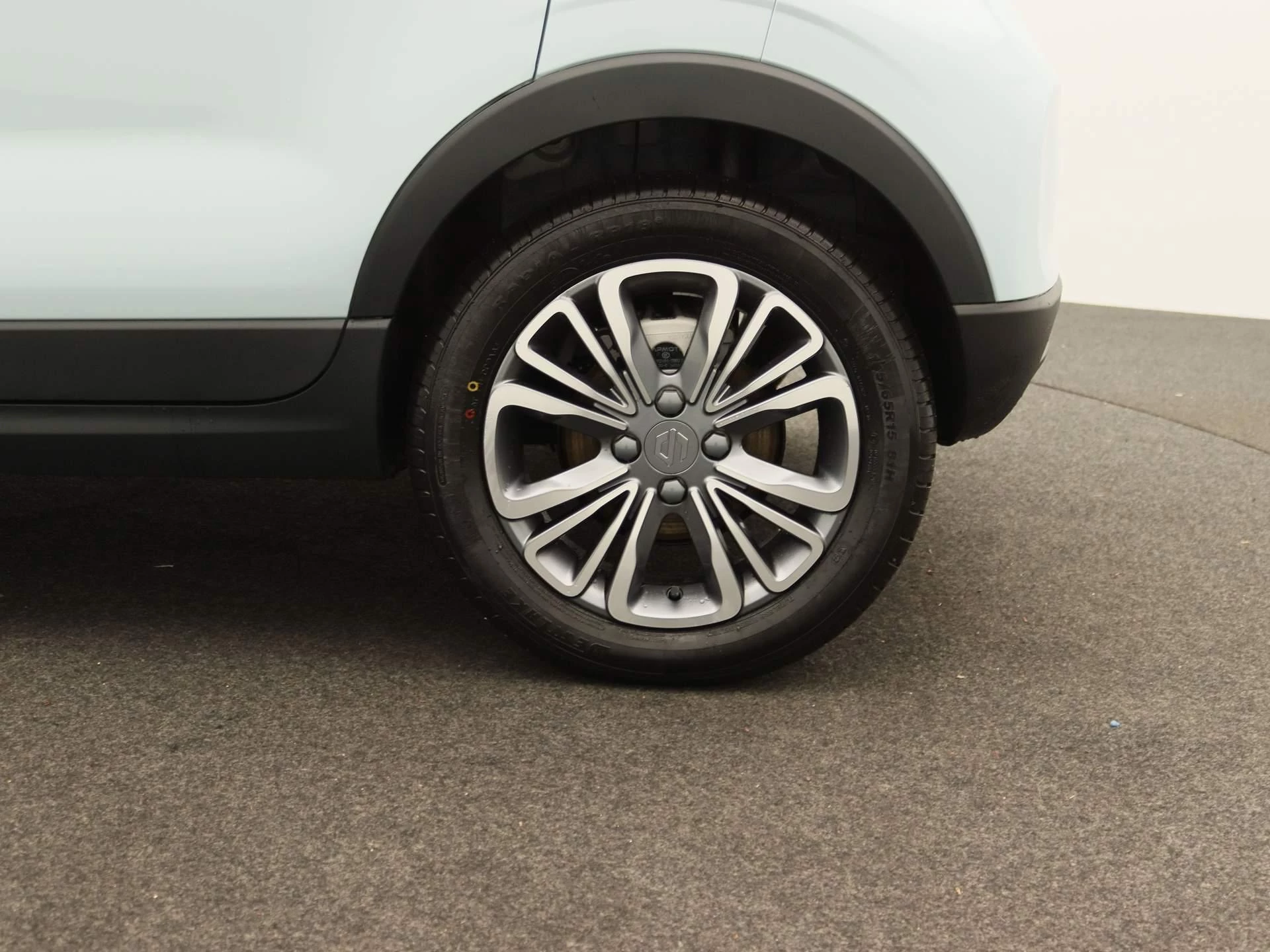 Leapmotor-T03-image-14