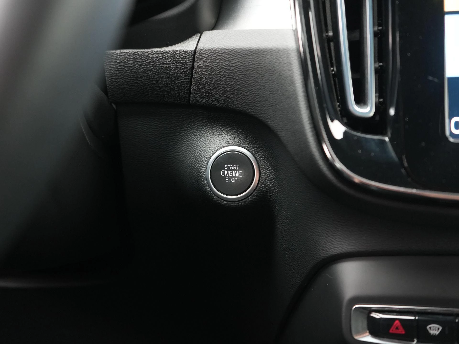 Volvo XC40 1.5 T5 Recharge plus Bright