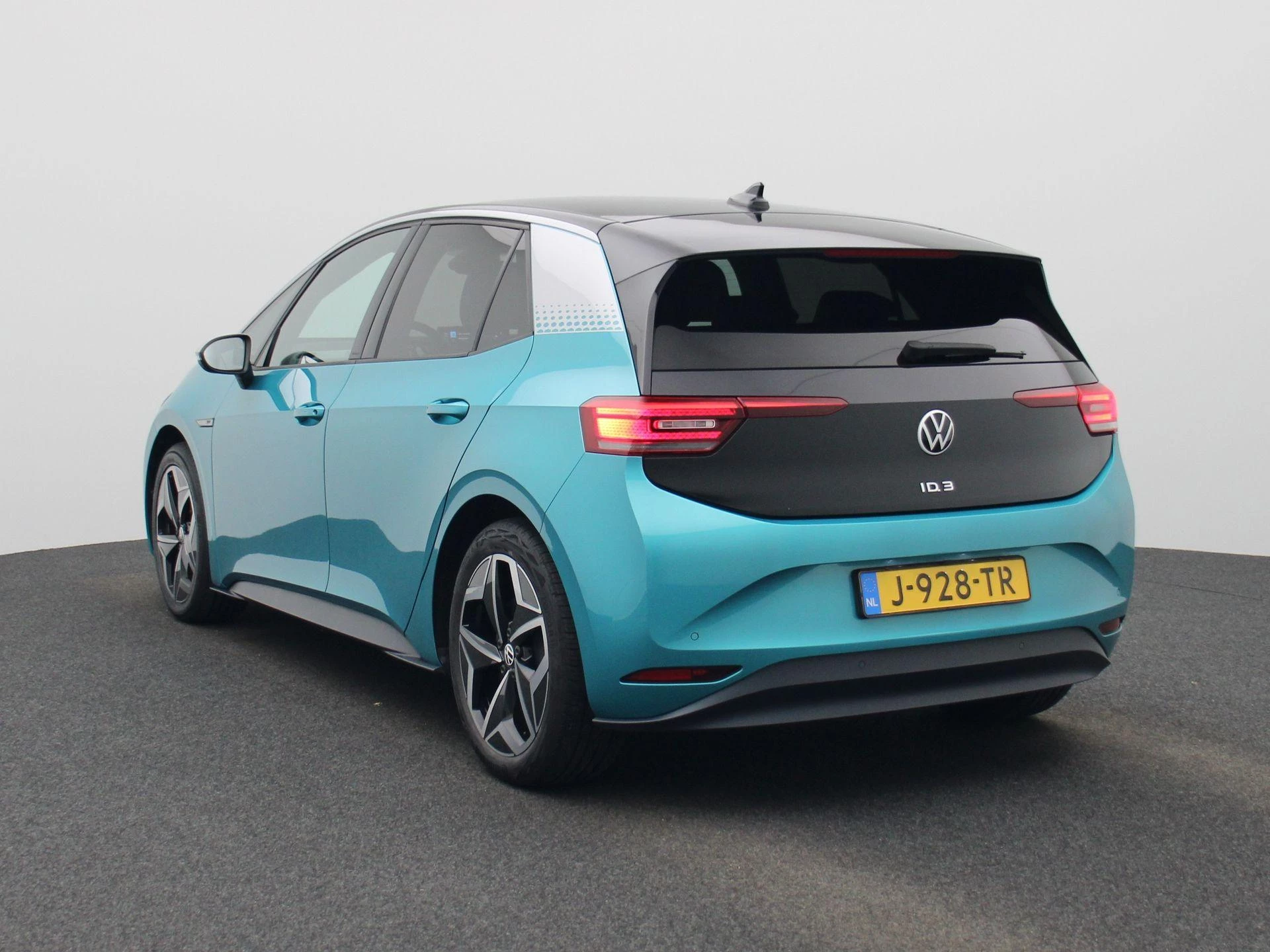 Volkswagen-ID.3-image-1