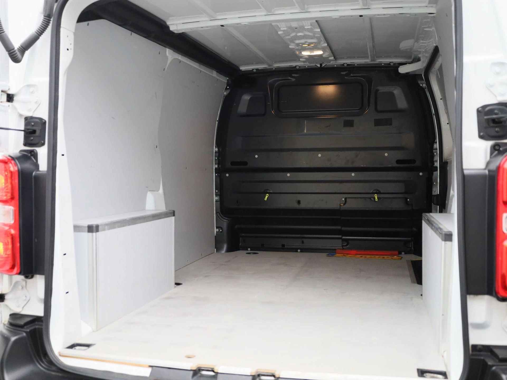 Citroën Jumpy M 1.5 BlueHDi 120 S&S MAN6 Club
