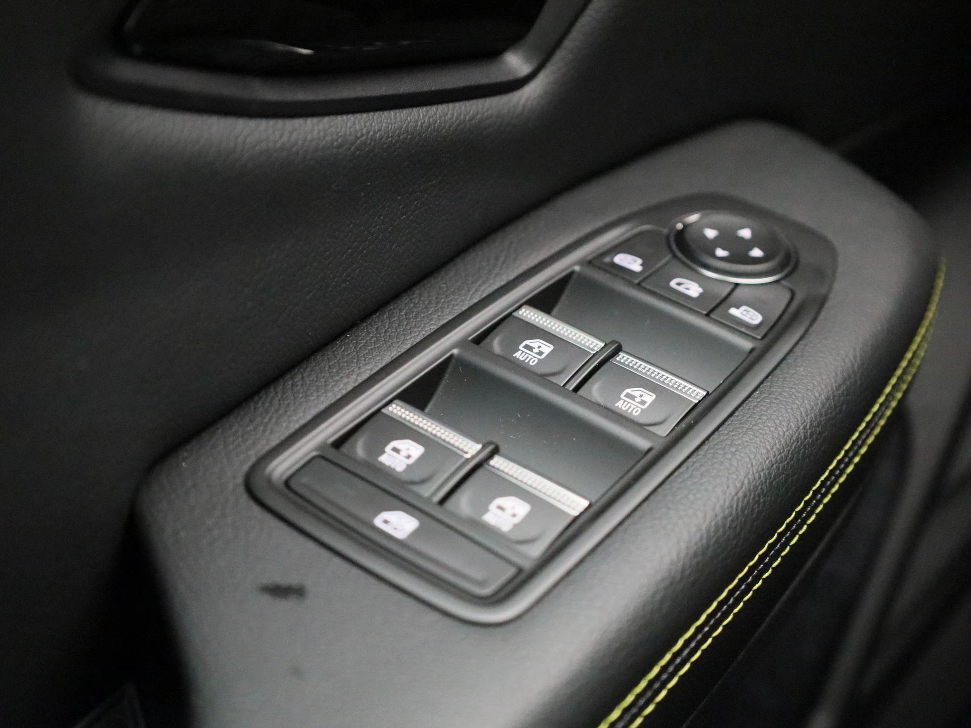 Renault-Megane E-Tech-image-11