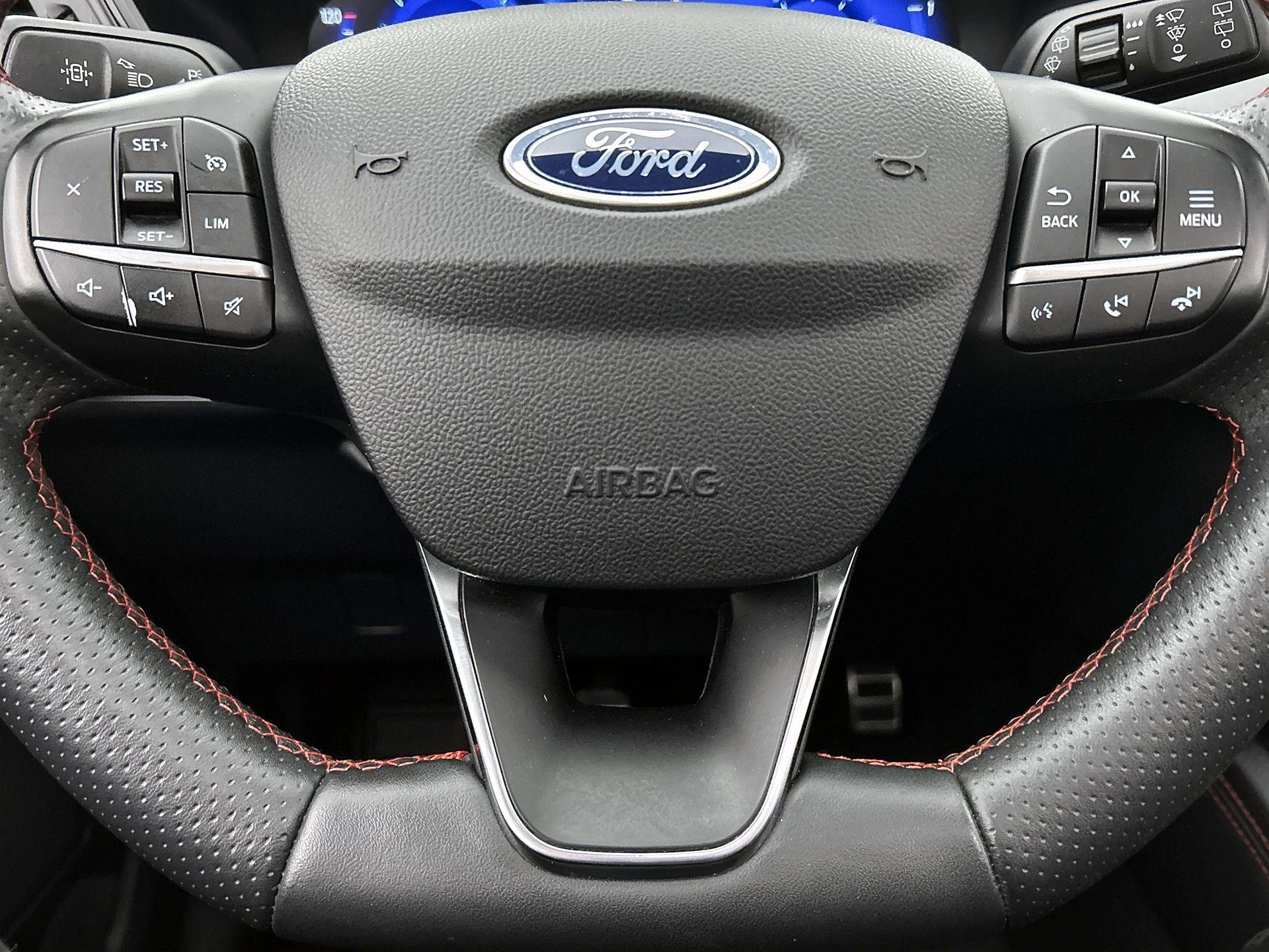 Ford-Kuga-image-42