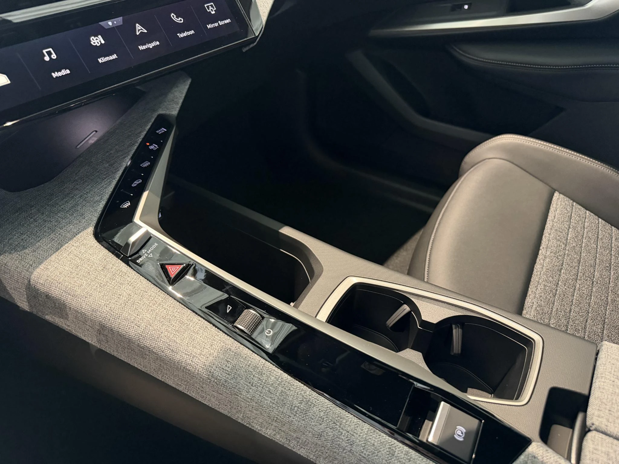 Peugeot-e-3008-image-18