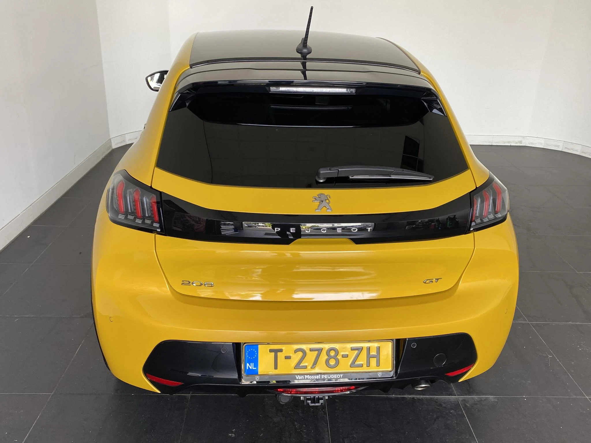 Peugeot-208-image-3