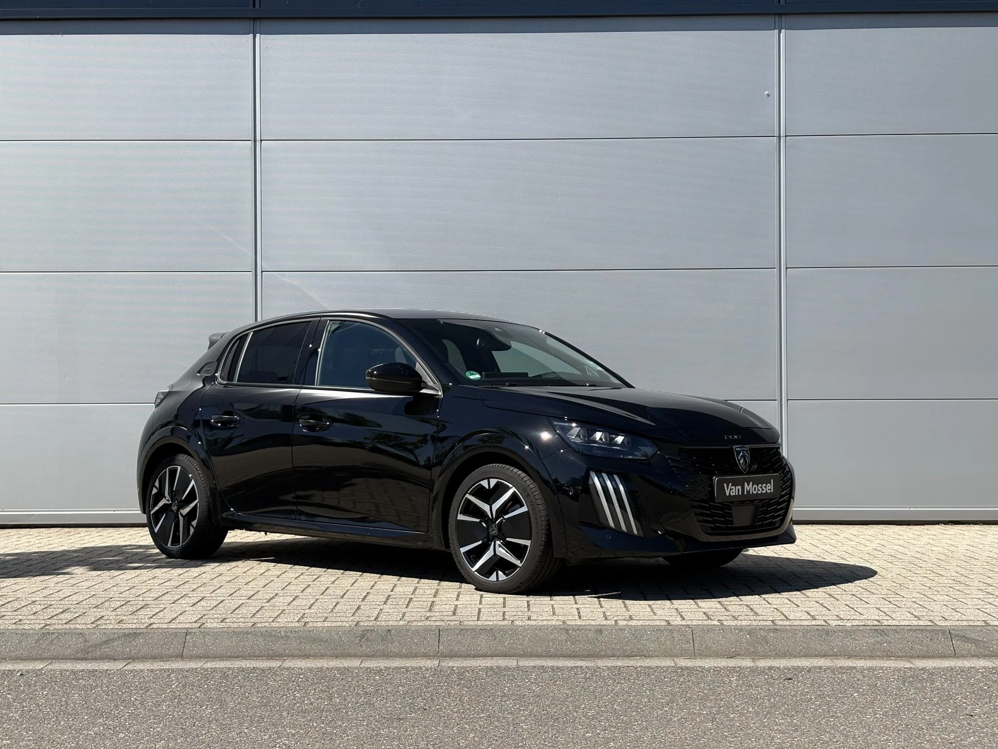 Peugeot 208 1.2 Hybrid 145 e-DCS6 GT