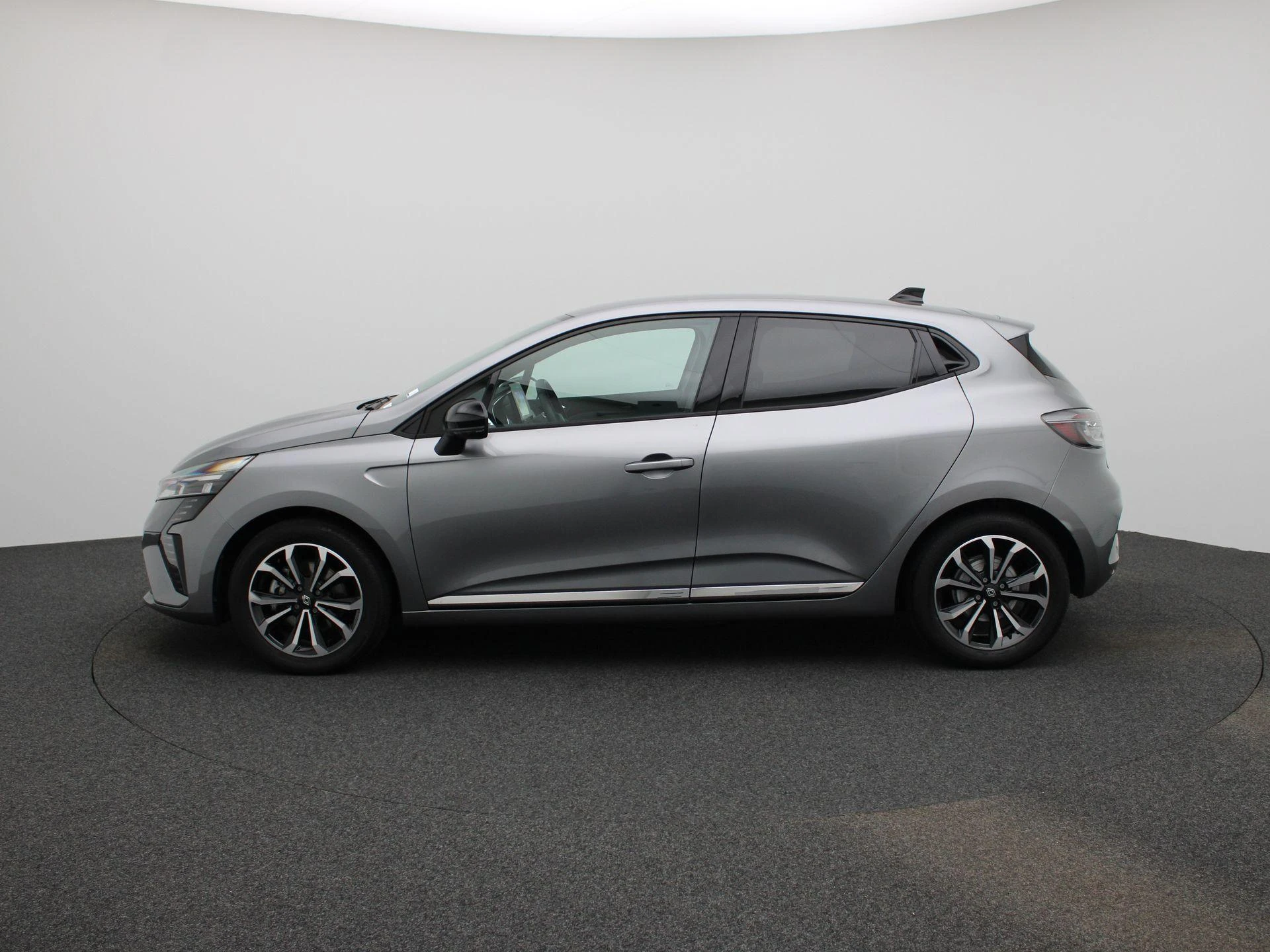 Renault-Clio-image-3