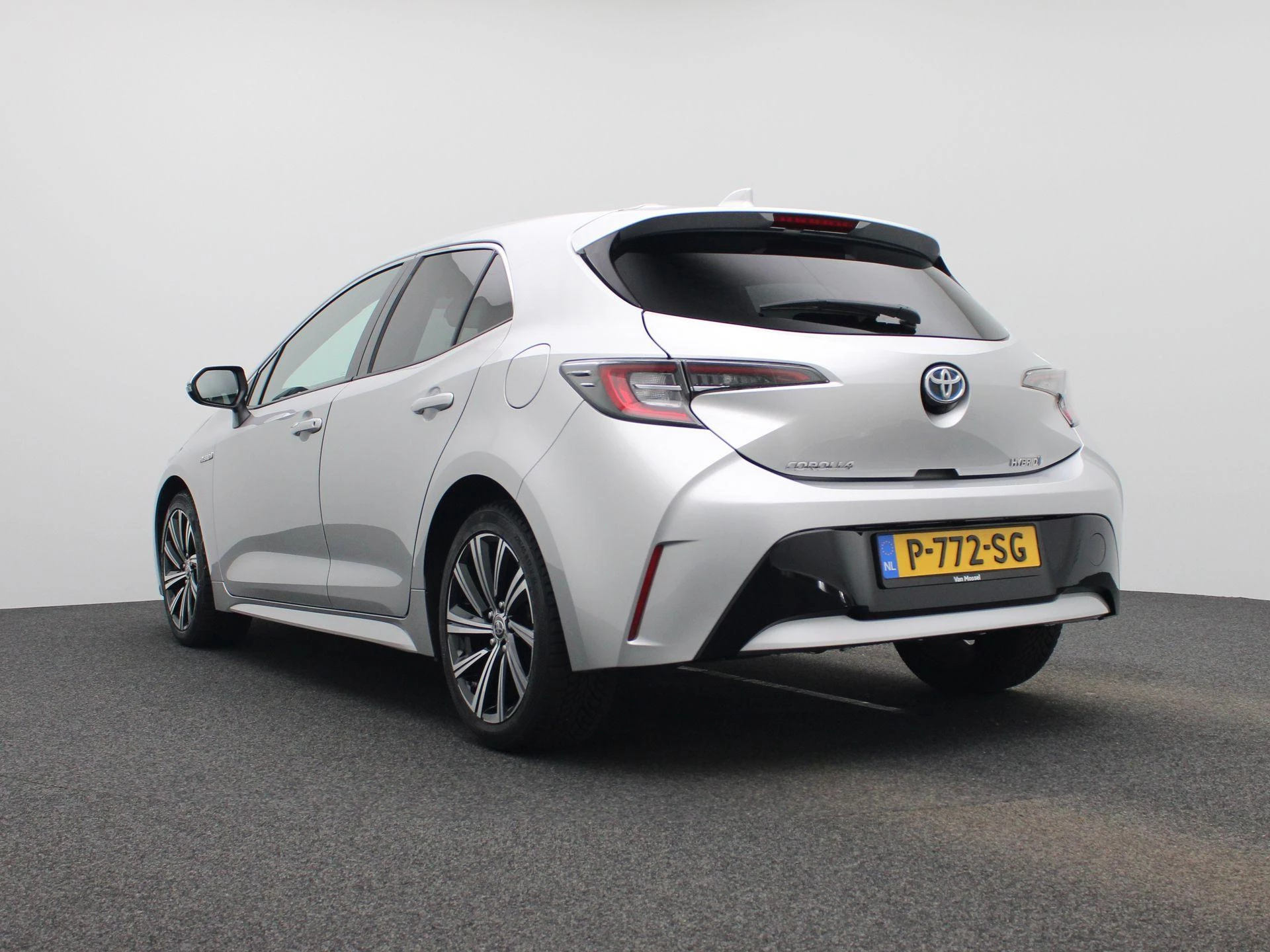 Toyota-Corolla-image-1