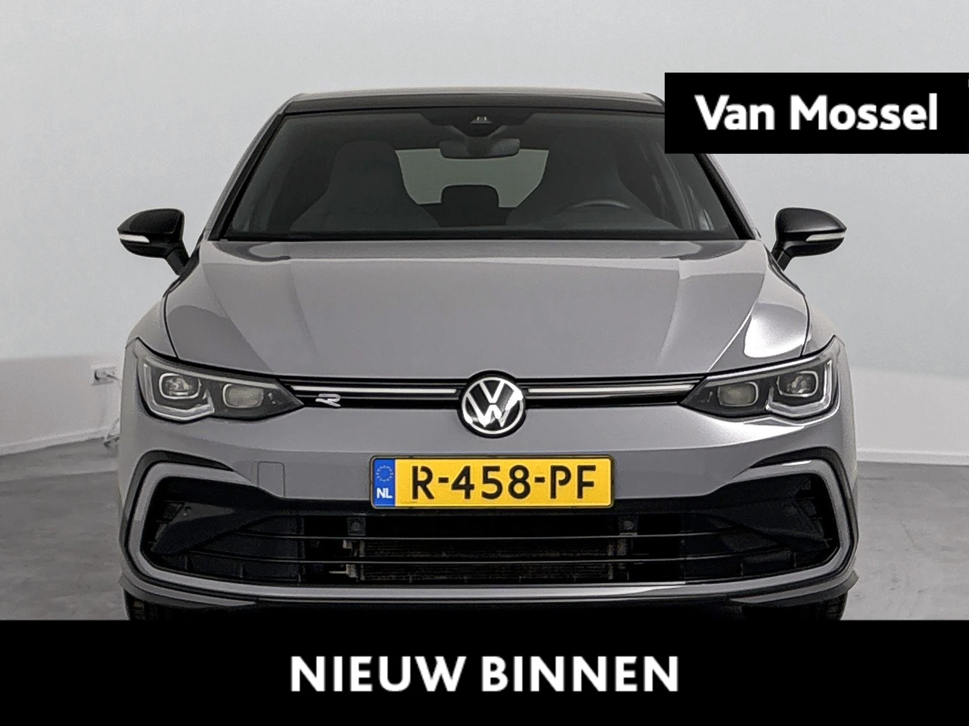 Volkswagen-Golf-image-0