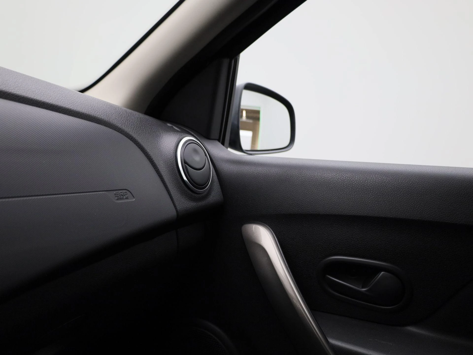 Dacia-Sandero Stepway-image-23