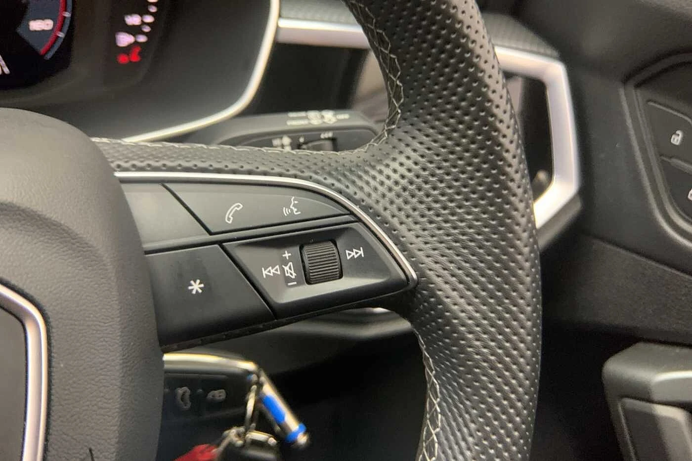 Audi-Q3-image-27