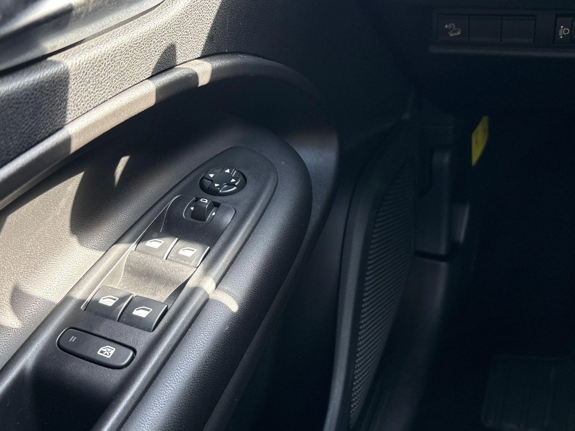 Jeep Avenger 1.2 e-Hybrid Altitude
