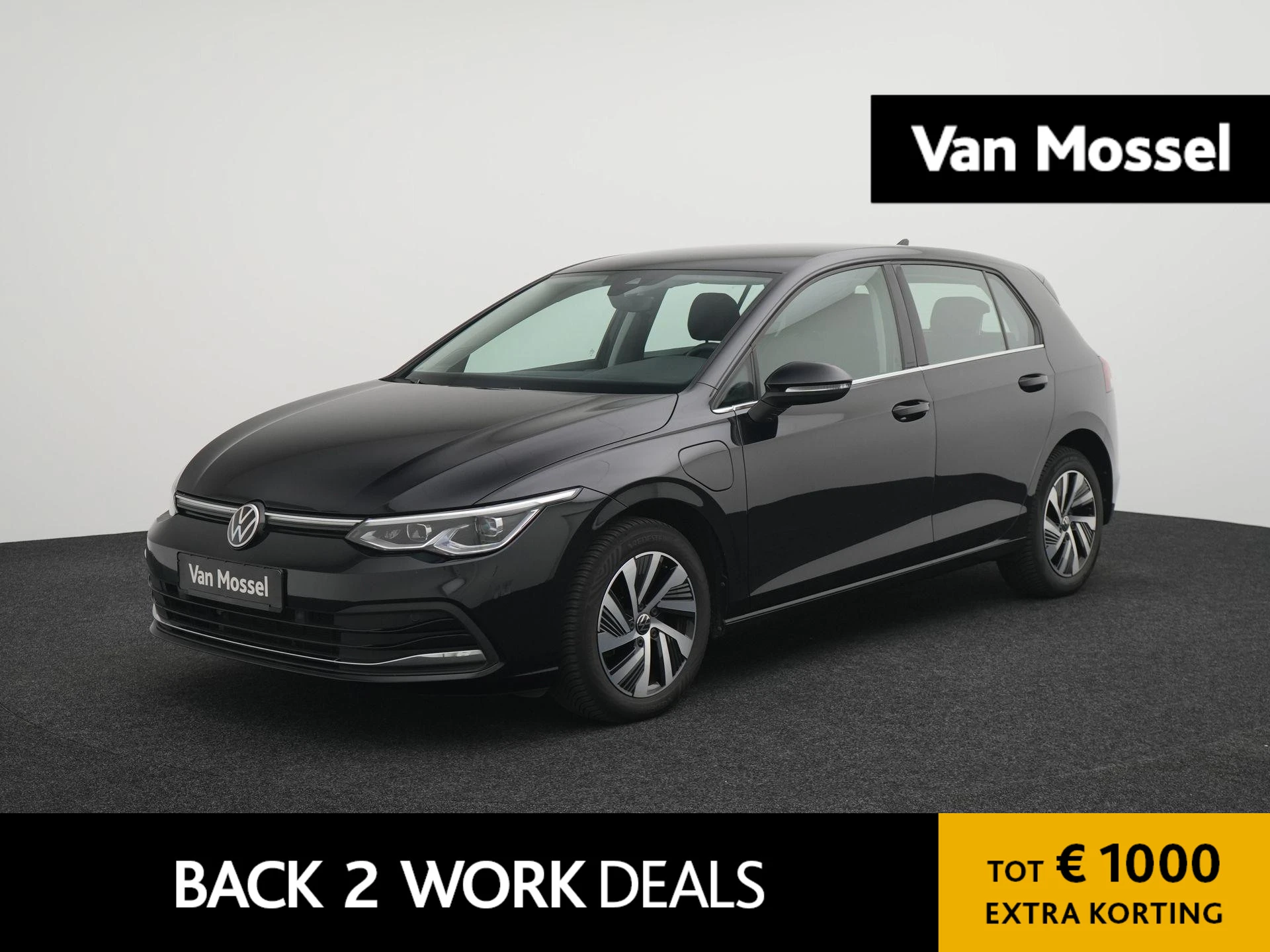 Volkswagen-Golf-image-0