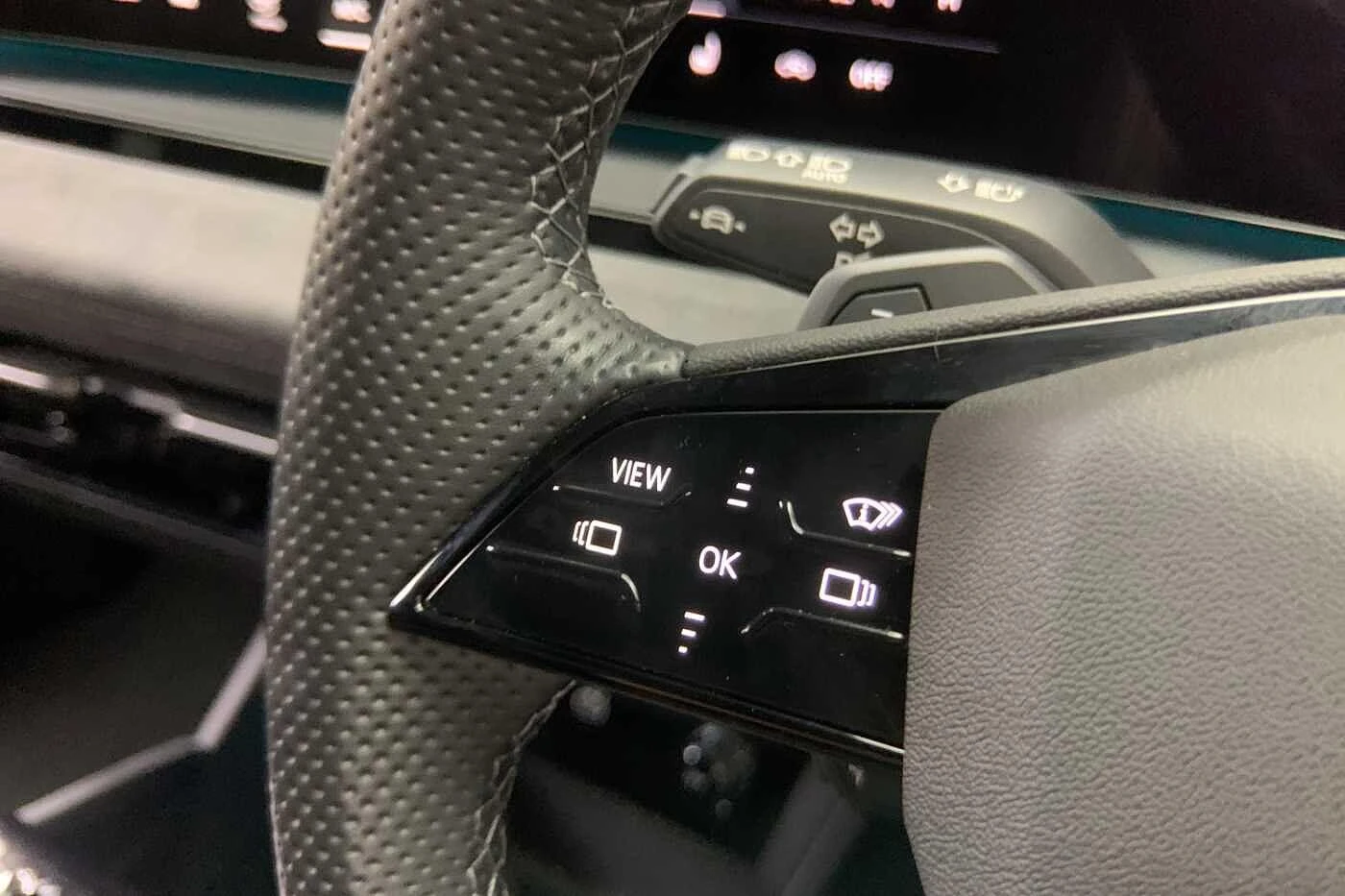 Audi-Q6 e-tron-image-23