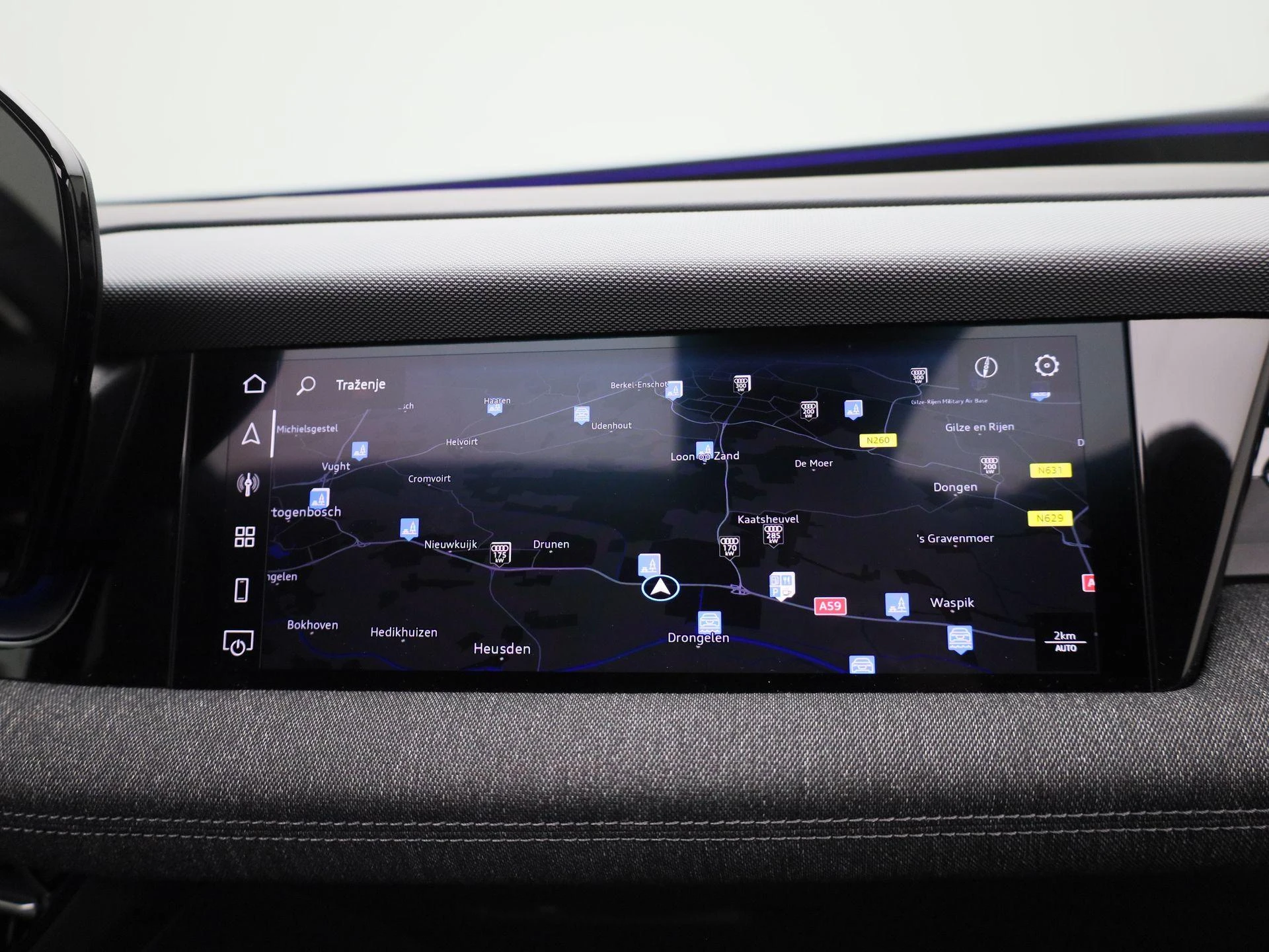 Audi-Q6 e-tron-image-44