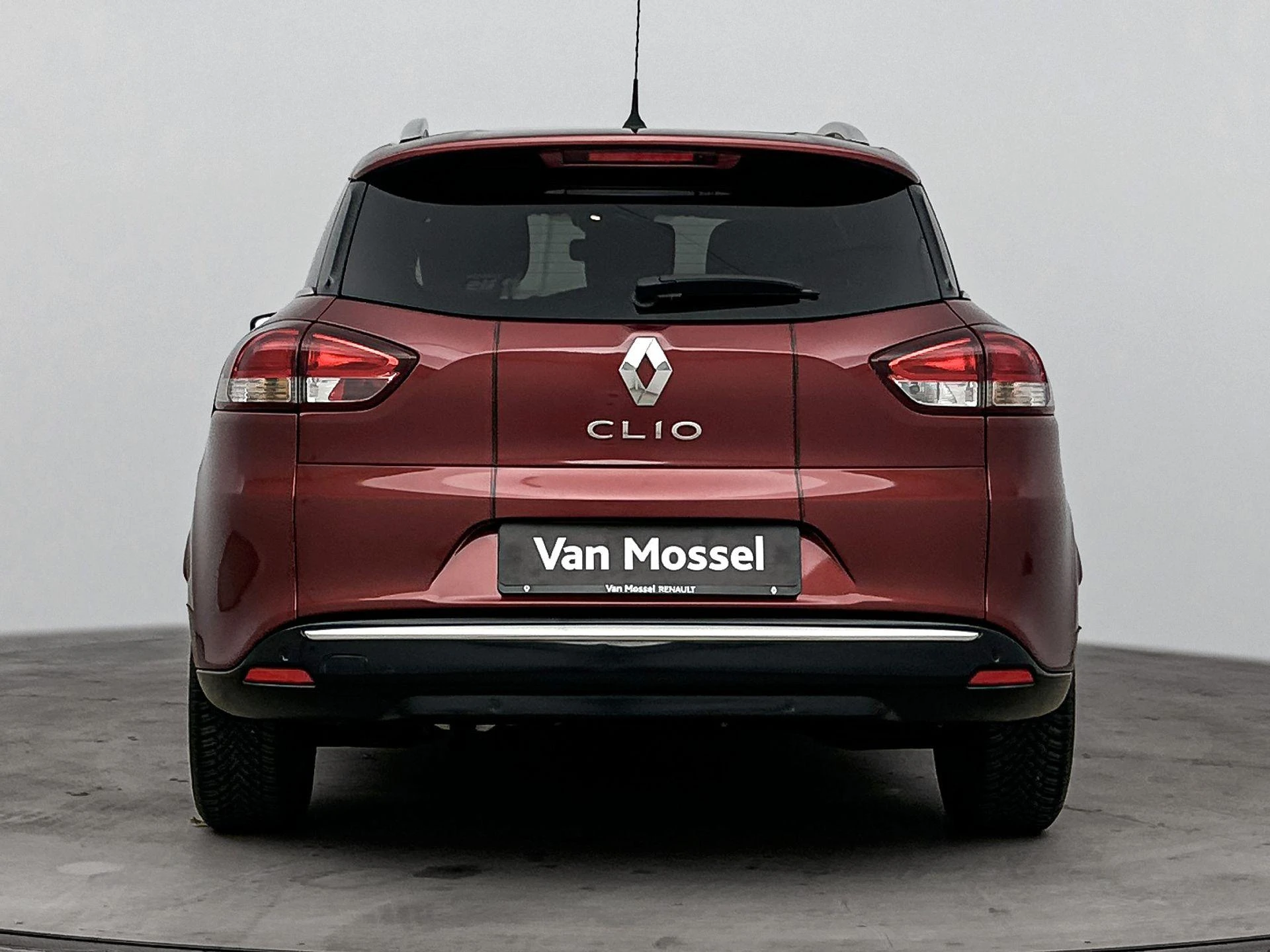 Renault-Clio-image-2