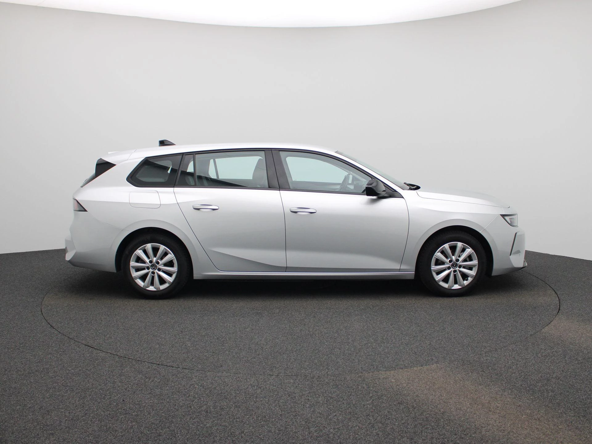 Opel-Astra-image-5