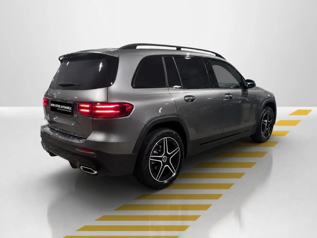 Mercedes-Benz-GLB 200 d-image-14