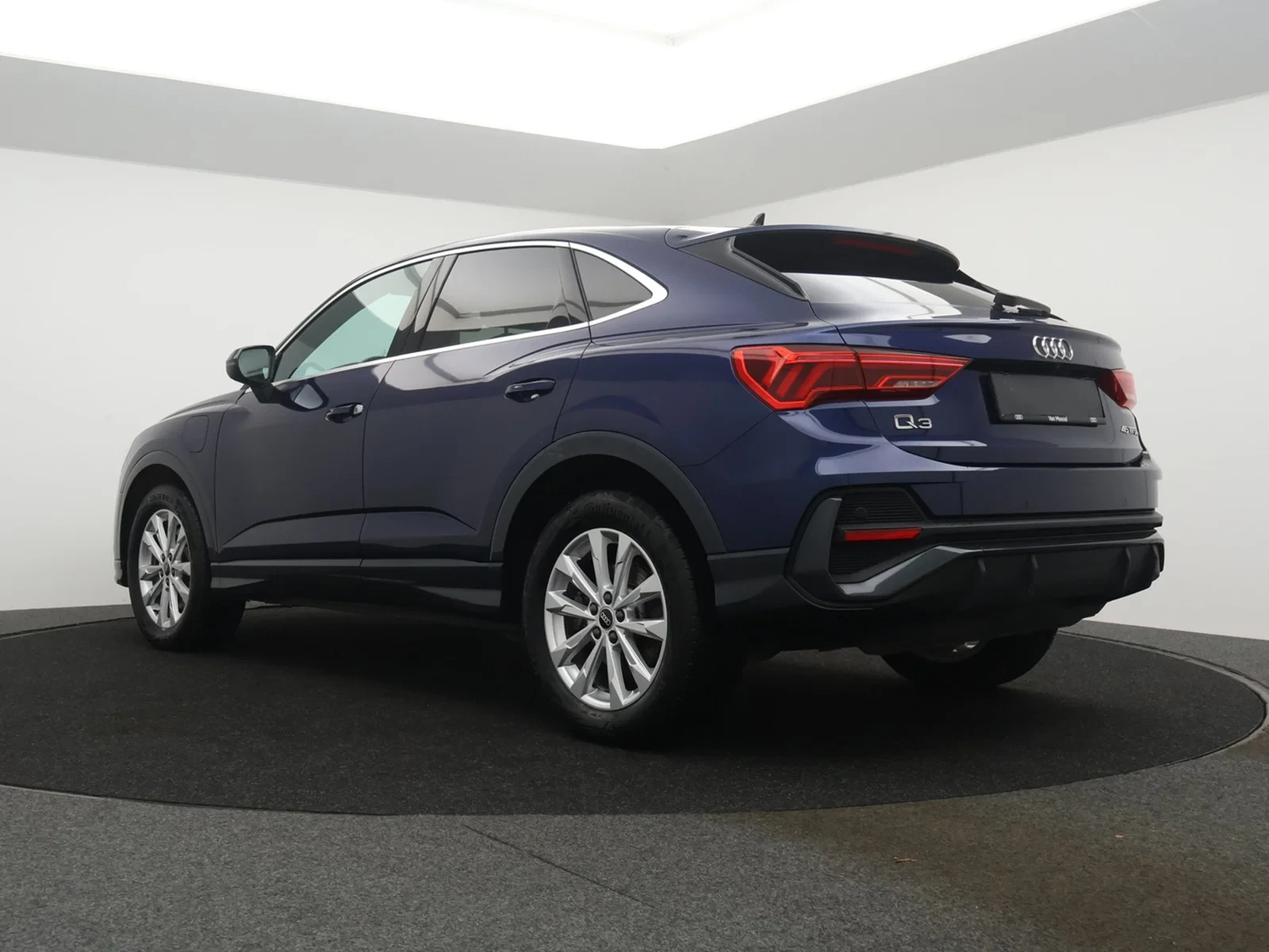 Audi-Q3-image-3