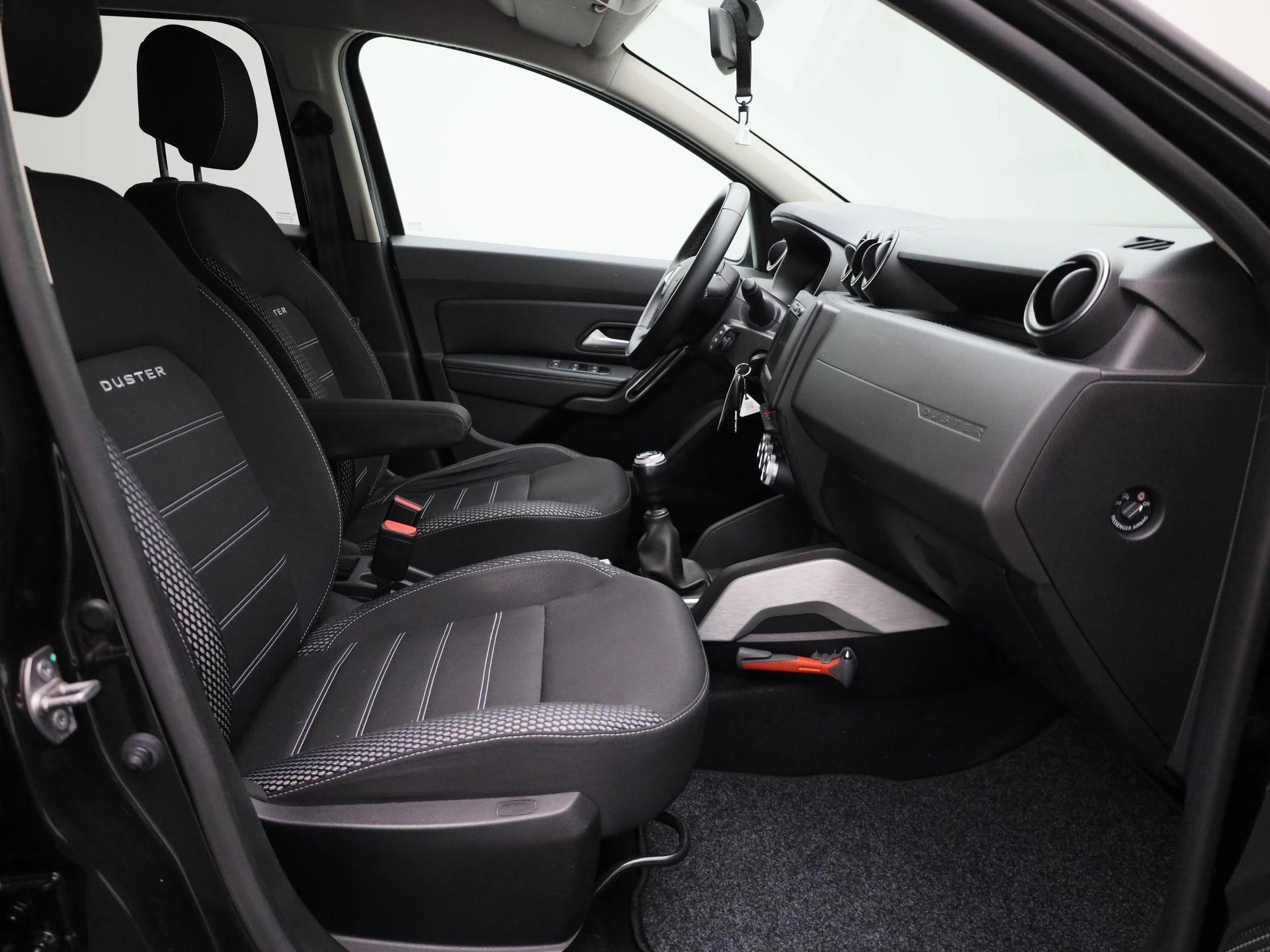 Dacia-Duster-image-28