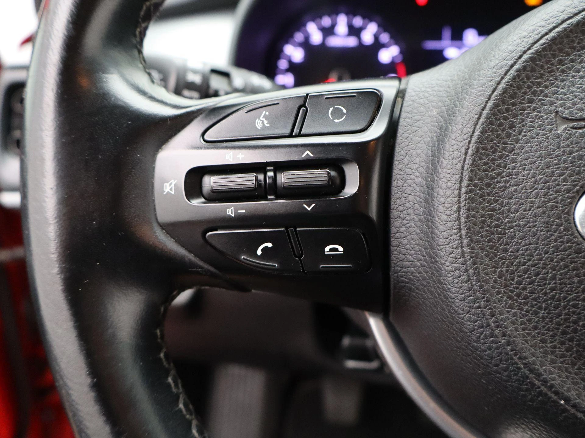 Kia-Stonic-image-23