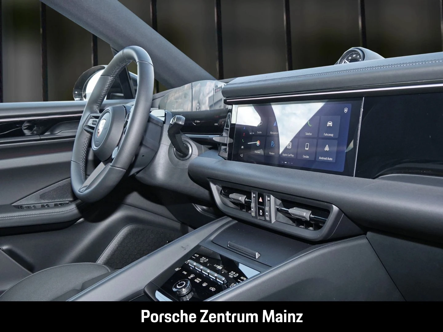 Porsche-Macan-image-3