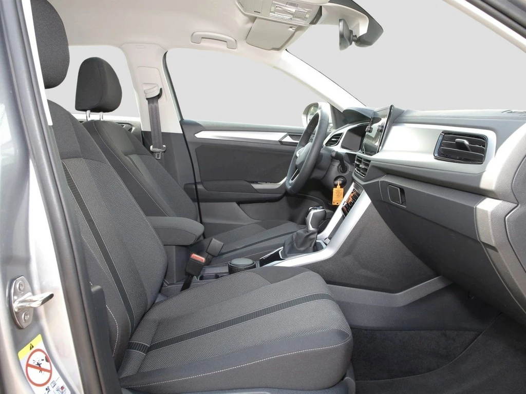 Volkswagen T-Roc 1.5 TSI DSG Life 16" LM NAVI RFK LED SHZ ACC