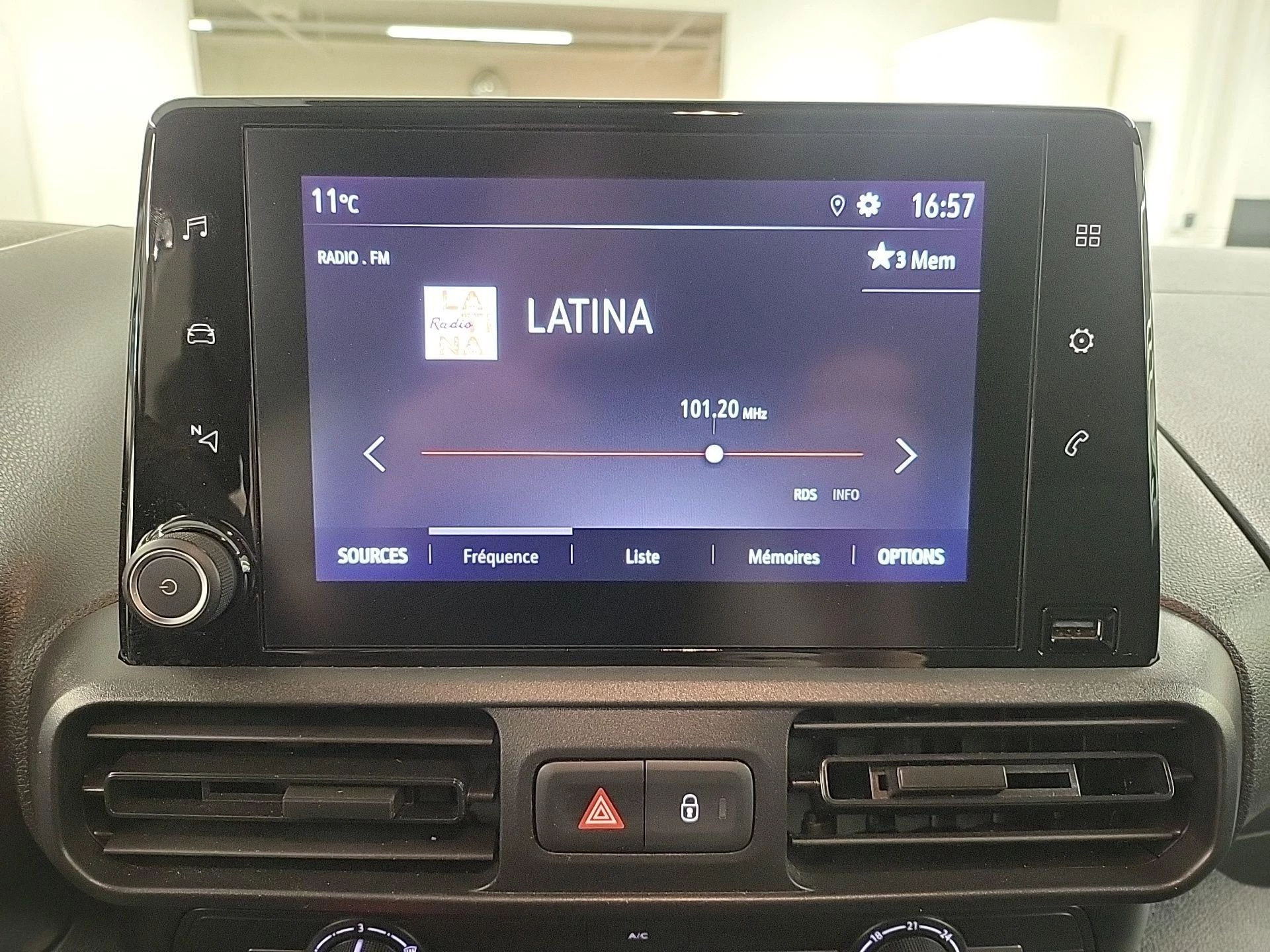 Opel-Combo-e-image-10