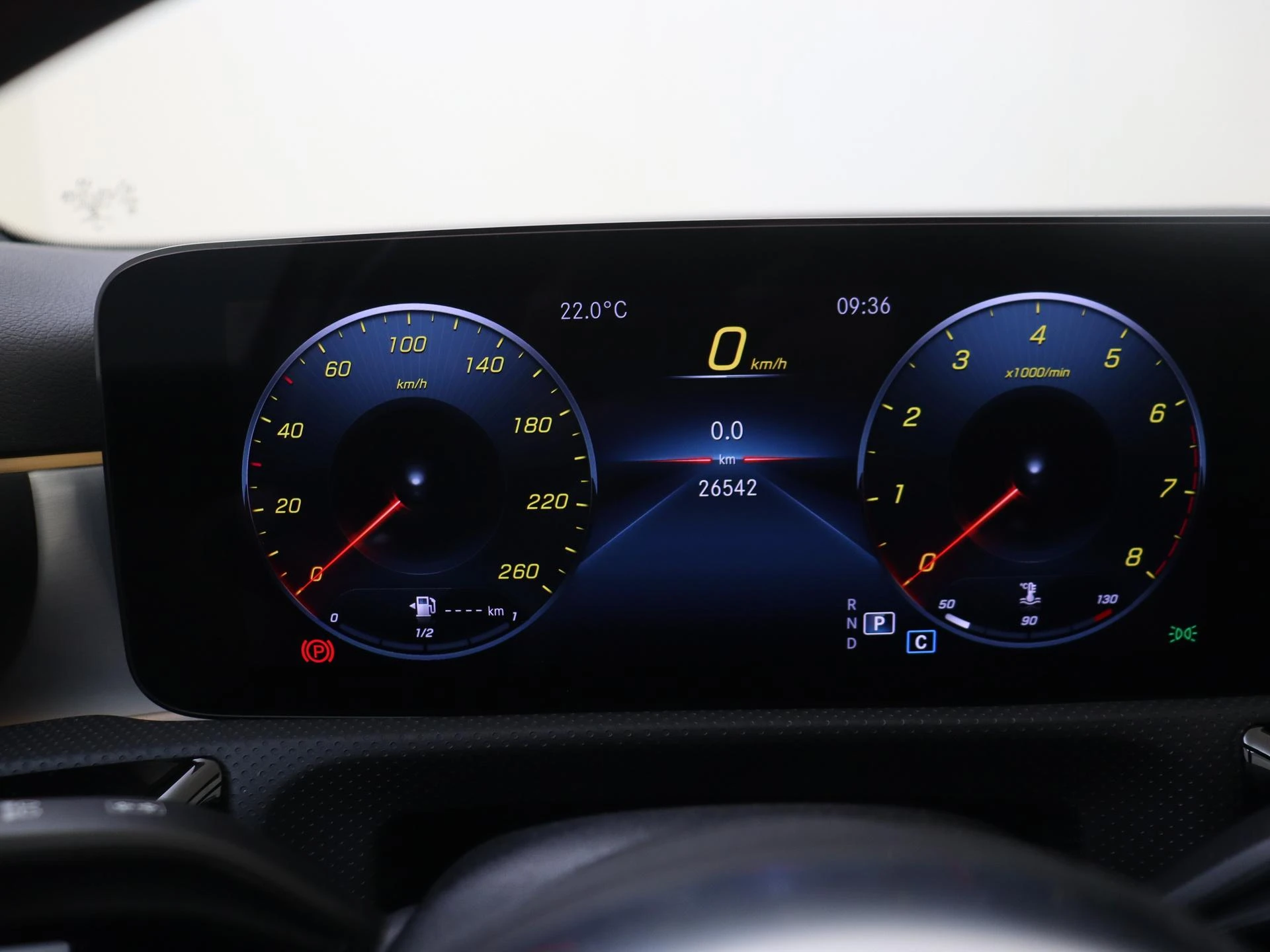 Mercedes-Benz-A-Klasse-image-10