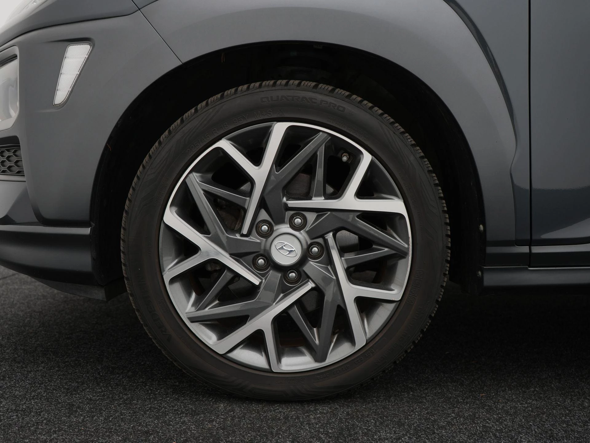 Hyundai-Kona-image-34