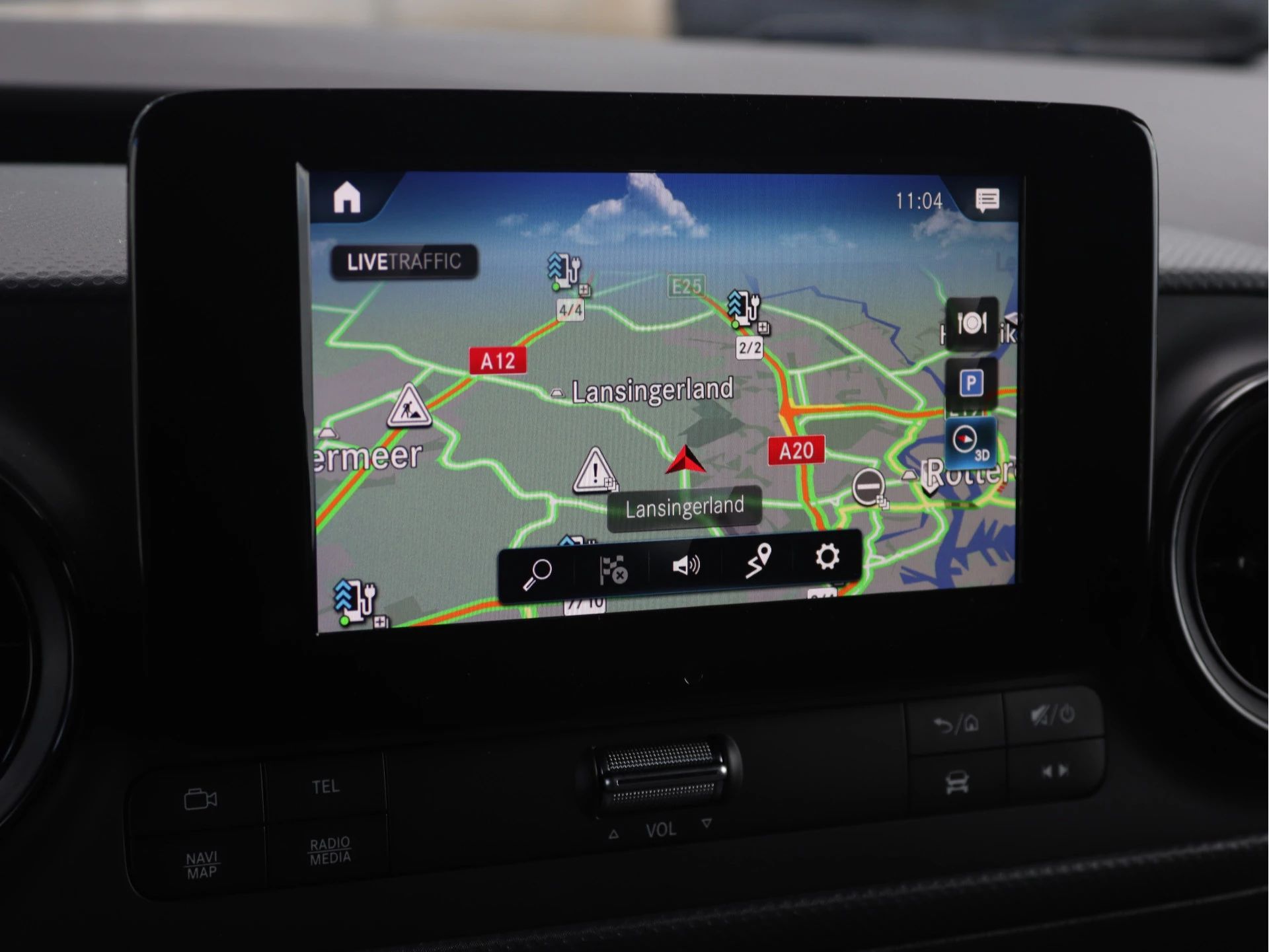 Mercedes-Benz-eCitan-image-12