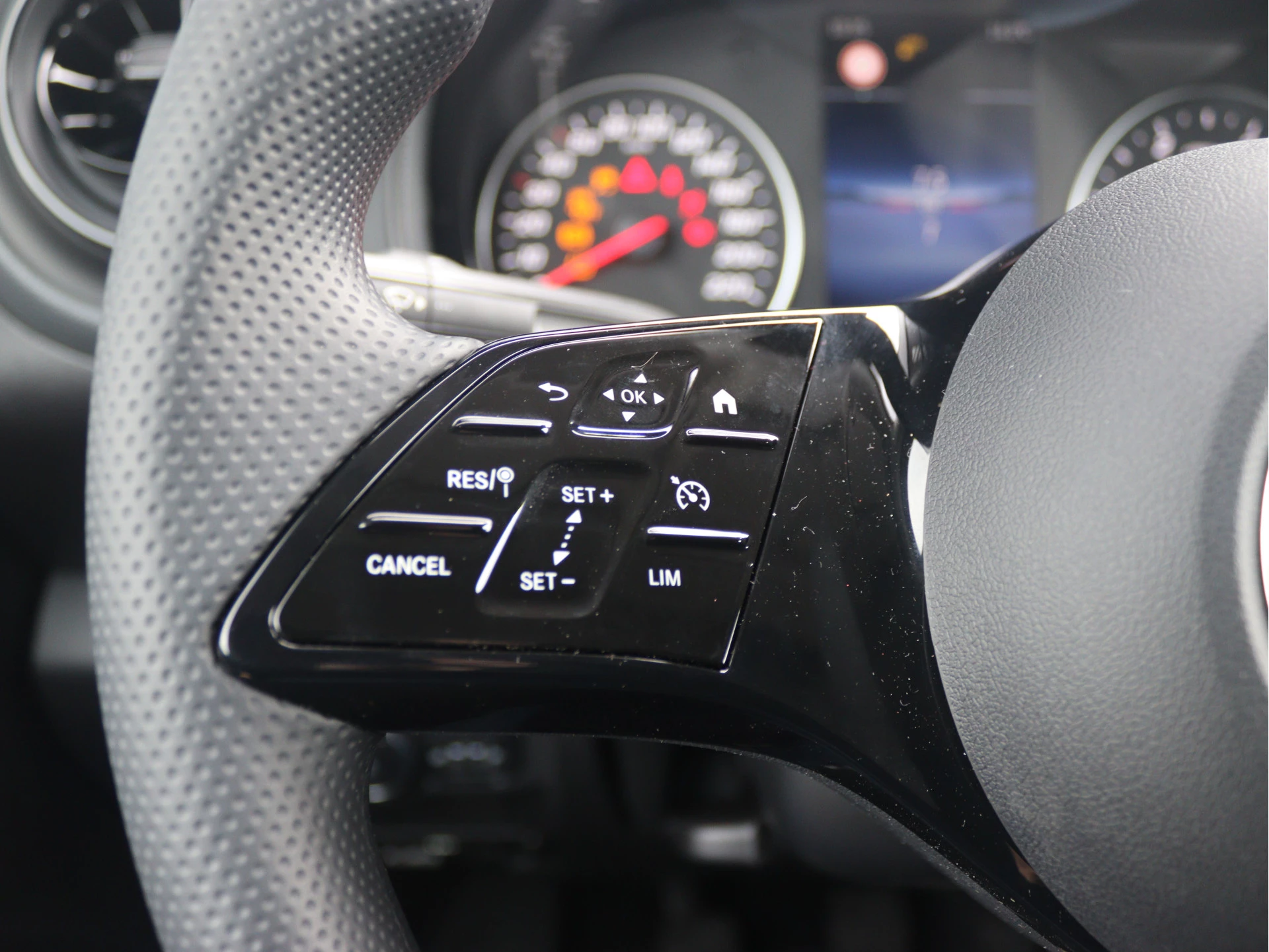 Mercedes-Benz-Citan-image-8